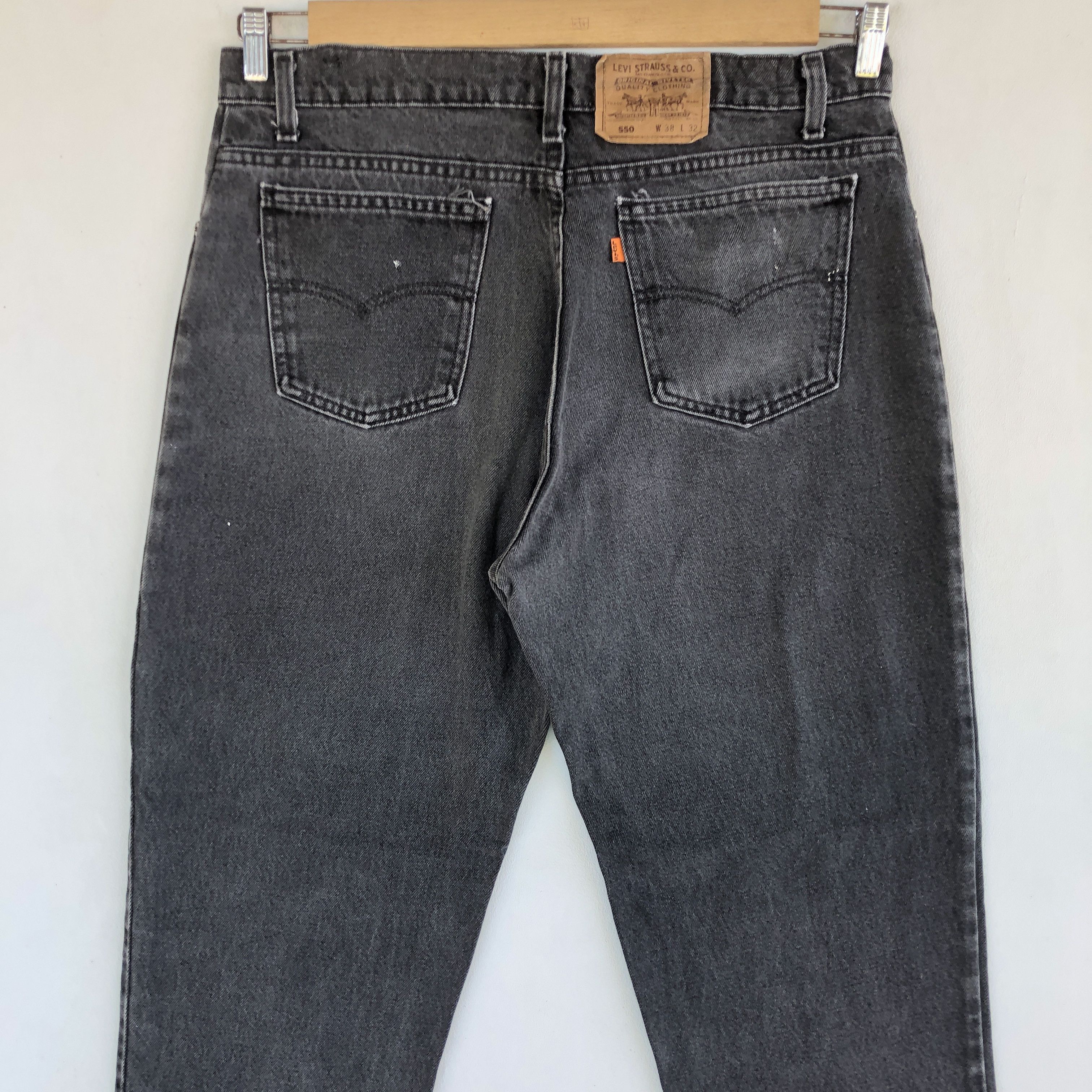 Levi's Vintage Levis 550 Jeans Faded Black Grunge Orange Tab Denim Size US 34 / EU 50 - 4 Thumbnail