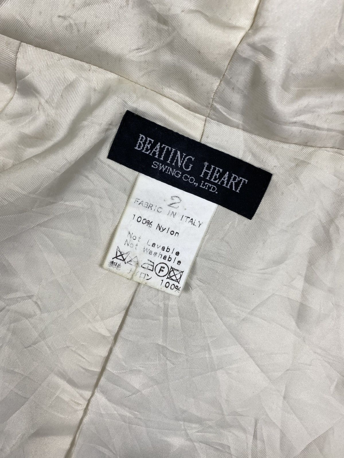 Japanese Brand Vintage Beating Heart Faux Fur Hooded Parka Jacket Size US M / EU 48-50 / 2 - 11 Thumbnail