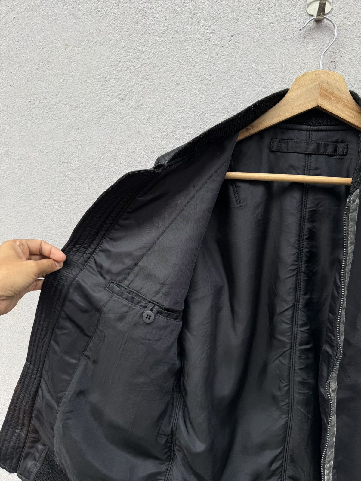Helmut Lang SS2004 HELMUT LANG Bondage Bomber Flight Jacket Size US S / EU 44-46 / 1 - 11 Thumbnail