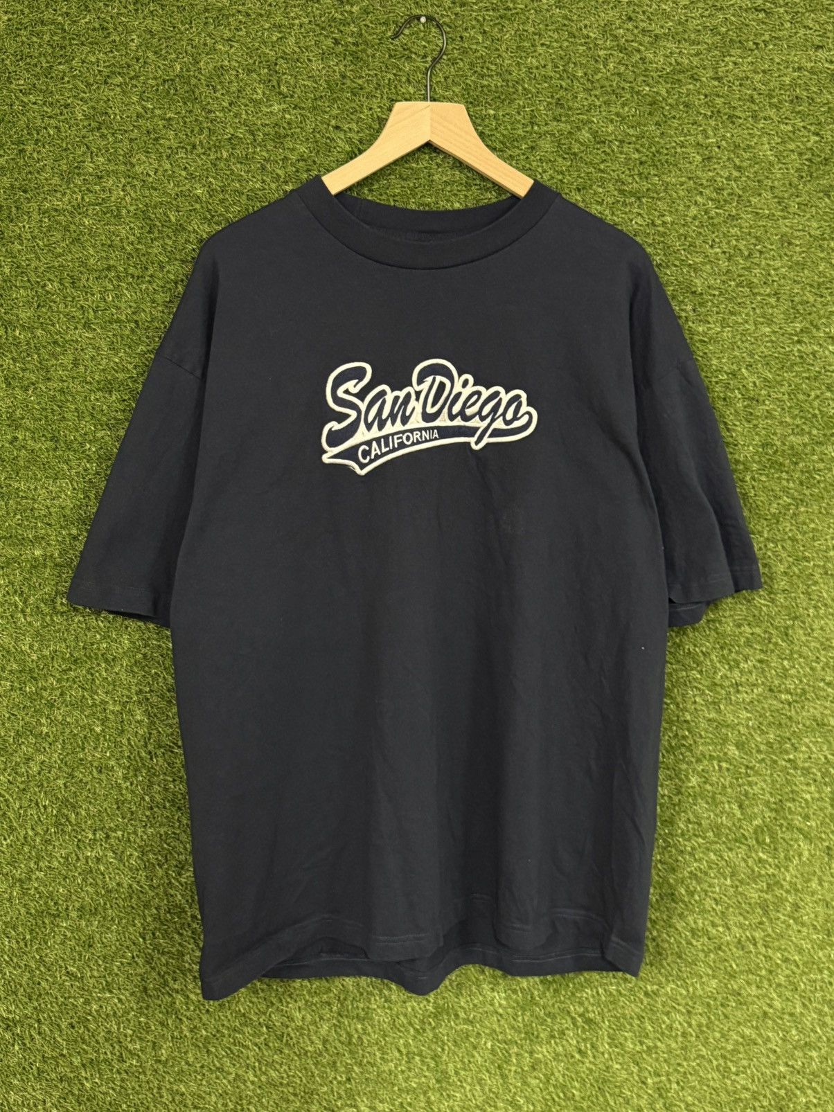 Vintage Vintage San Diego Intex Patch California Oversized Navy Tee Size US XL / EU 56 / 4 - 1 Thumbnail