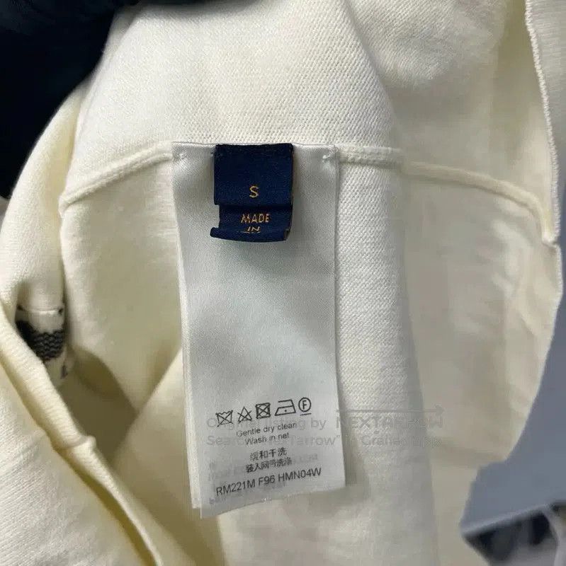 Louis Vuitton Louis Vuitton Summer Cream Cotton T. Size S / US 4 / IT 40 - 4 Thumbnail