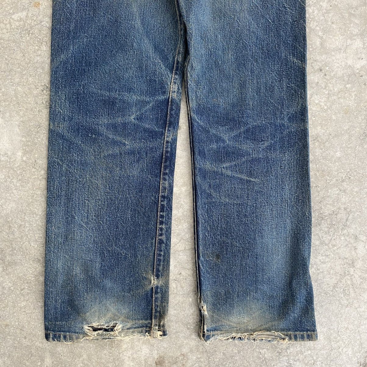 Denime Vintage Denime Japan Faded Blue Distressed Selvedge Jeans Size US 31 - 17 Thumbnail