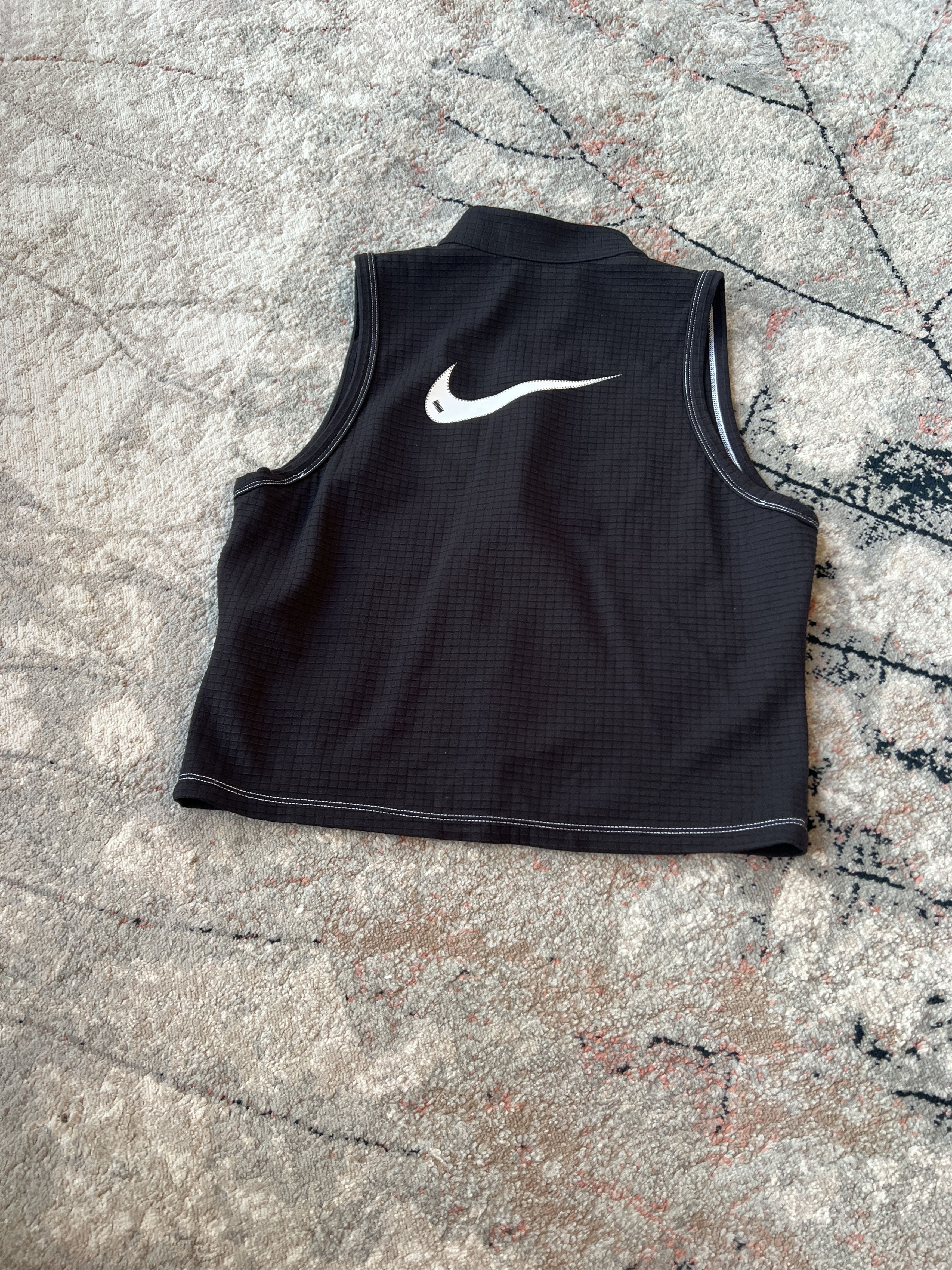 Nike Nike Iron Swoosh Crop Top Size L / US 10 / IT 46 - 4 Thumbnail