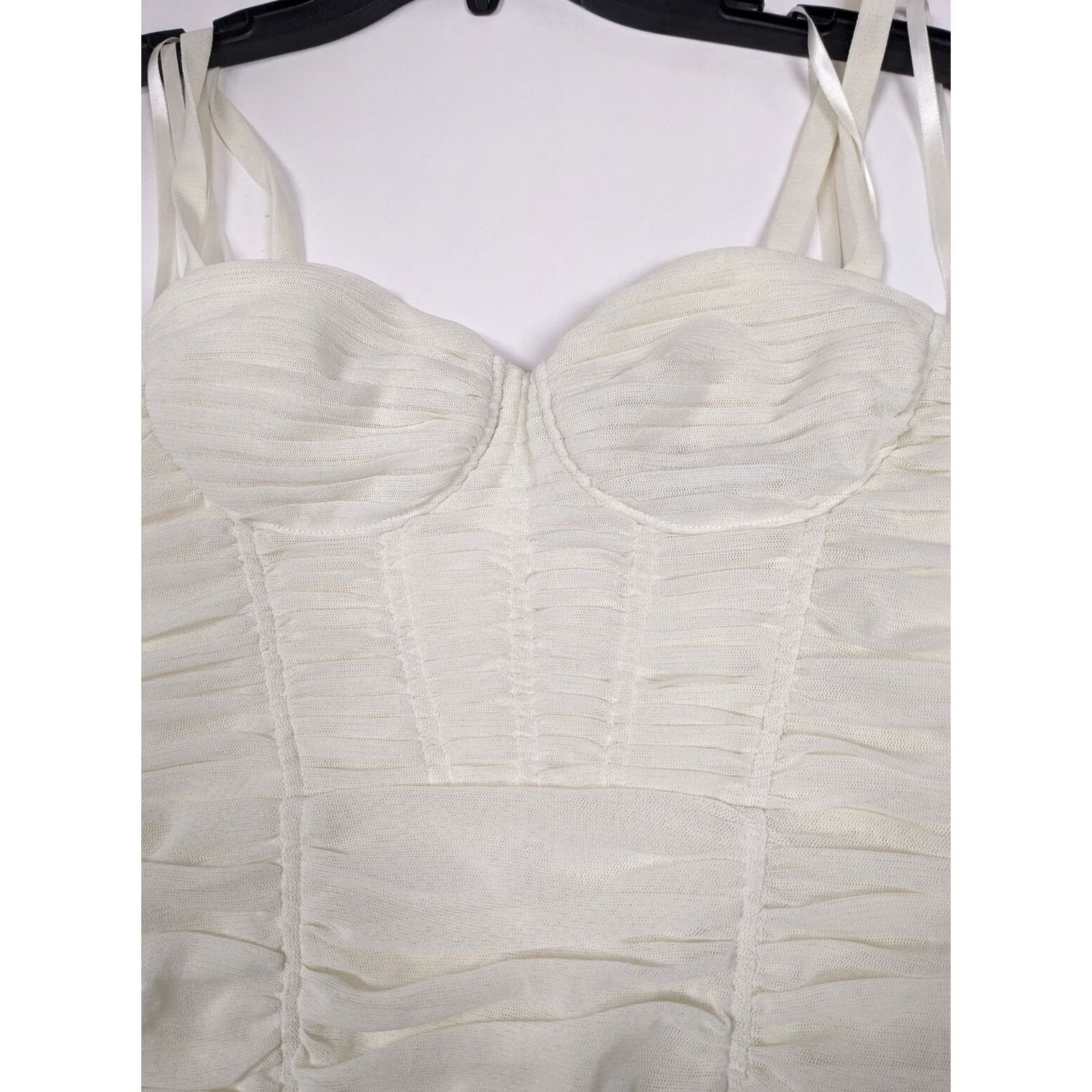 Bcbgmaxazria BCBGMAXAZRIA Dress Mini Ruched Strapless Ivory Size 2 Womens Size XS / US 0-2 / IT 36-38 - 4 Thumbnail