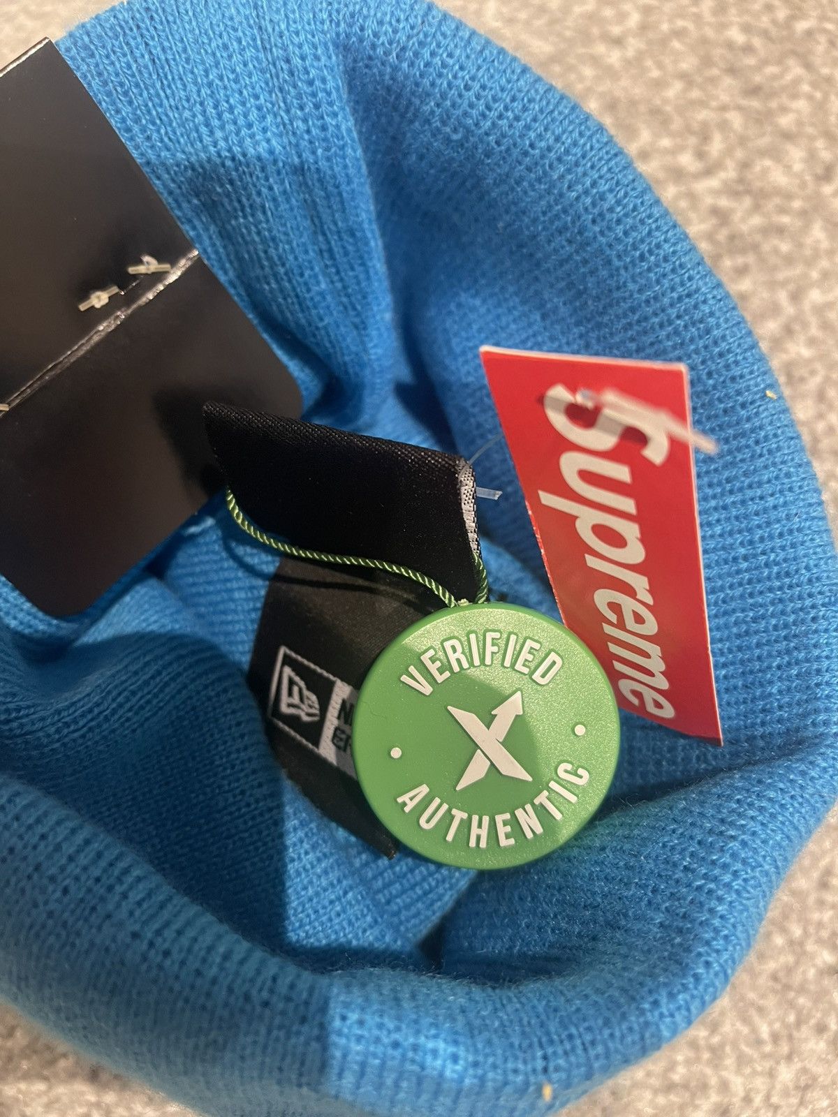 New Era × Supreme Supreme x New Era FW18 Box Logo Blue Beanie Size ONE SIZE - 4 Thumbnail