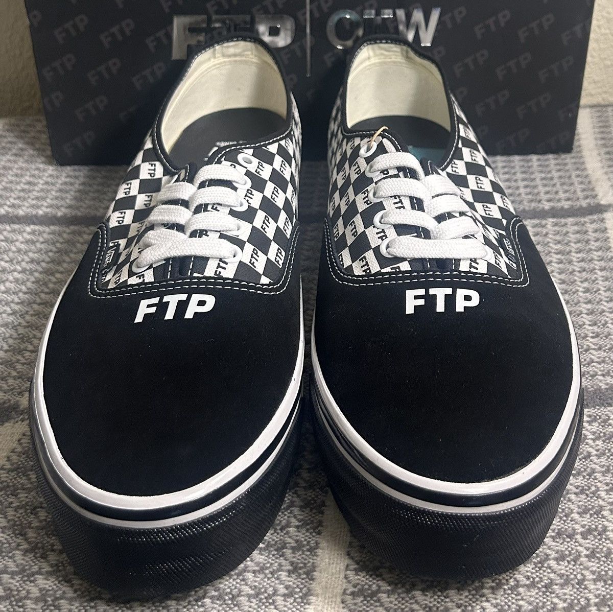 Fuck The Population FTP x Vans OTW Authentic size 15 Size US 15 / EU 48 - 2 Thumbnail