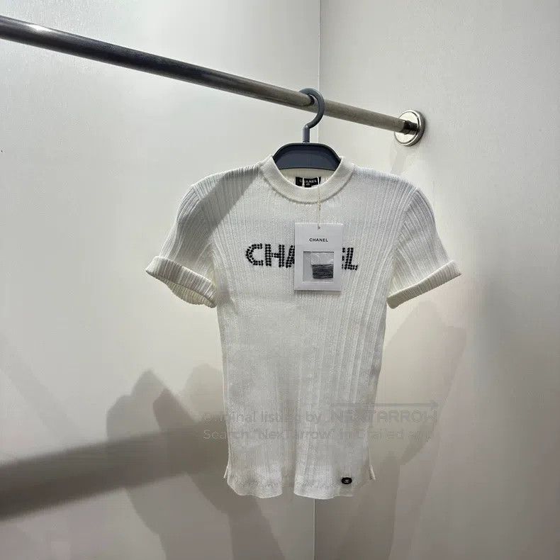 Chanel Chanel Slanget letter knitted short sleeves Size XXS / US 00 / IT 34 - 1 Thumbnail