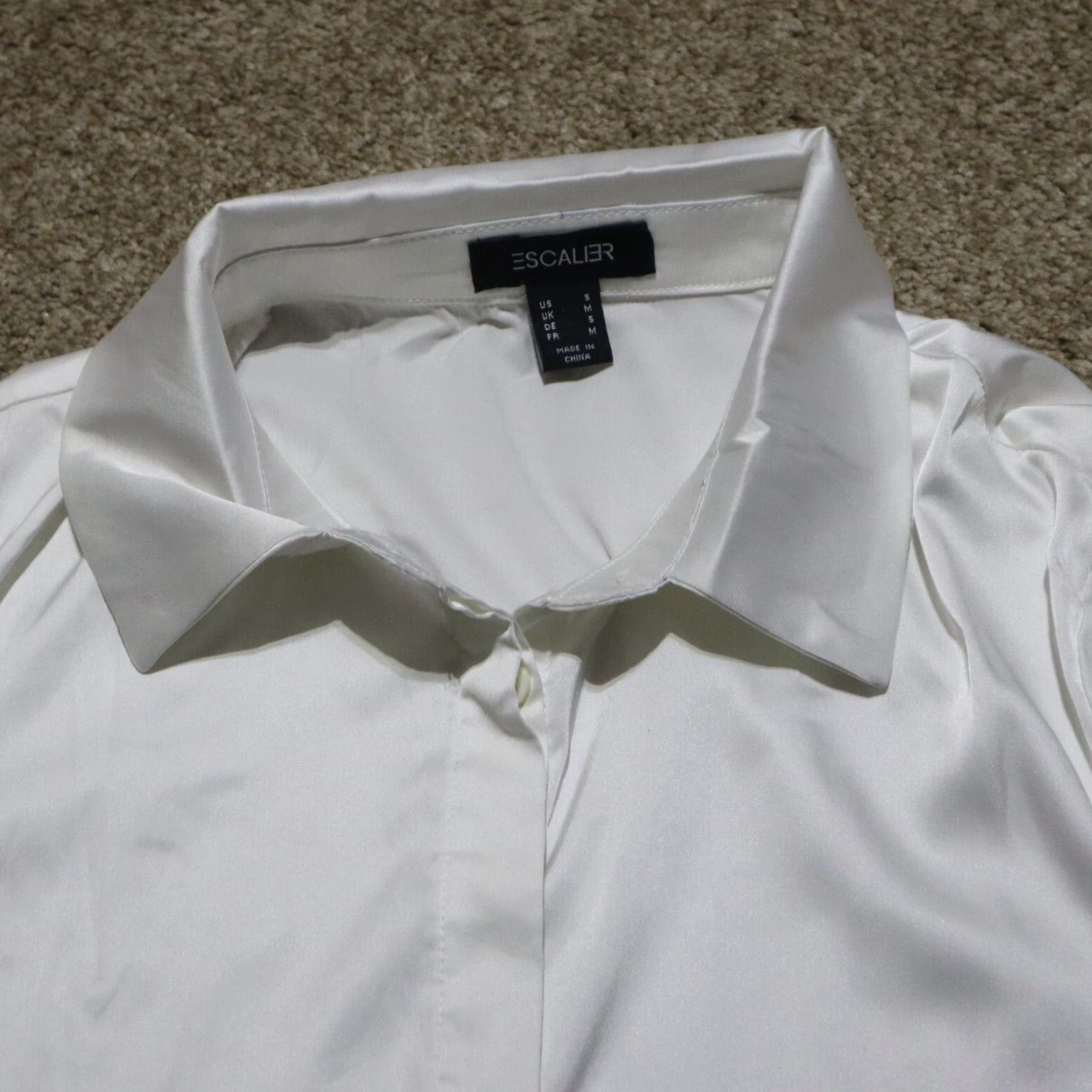 Vintage VINTAGE Excalibur White Long Sleeve Button Down Shirt Women's Size S Size S / US 4 / IT 40 - 2 Thumbnail