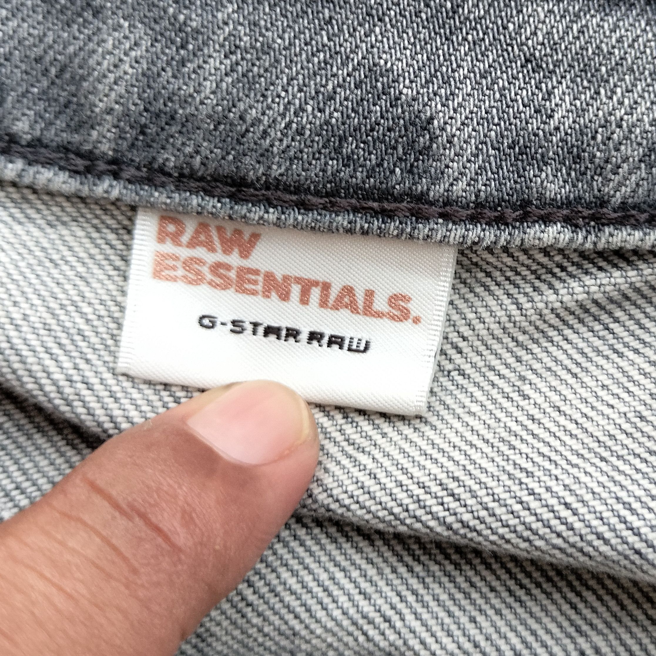 G-Star G Star raw 5620 3D tapered distressed denim Size US 34 / EU 50 - 10 Thumbnail