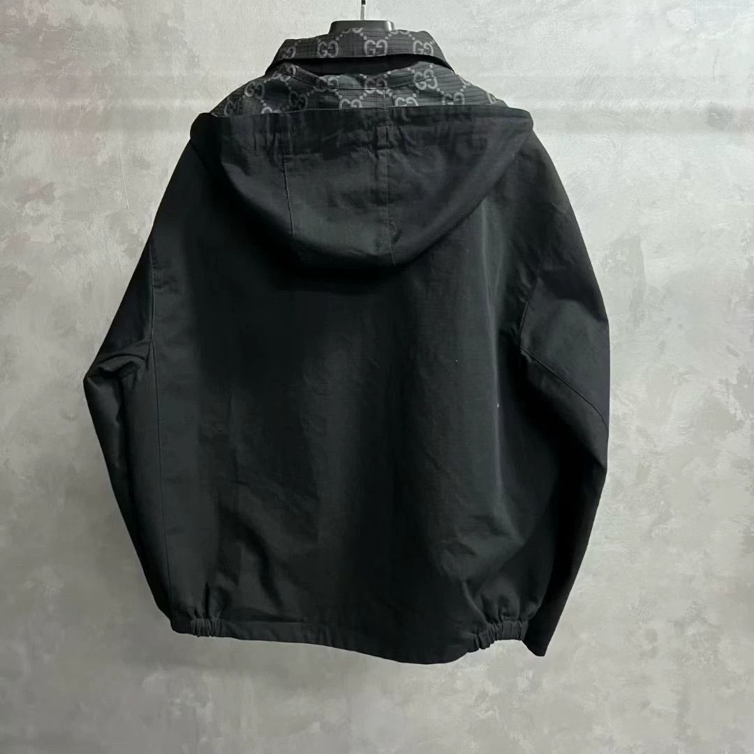 Gucci gucci black logo zip-up long sleeve jacket Size US L / EU 52-54 / 3 - 7 Thumbnail