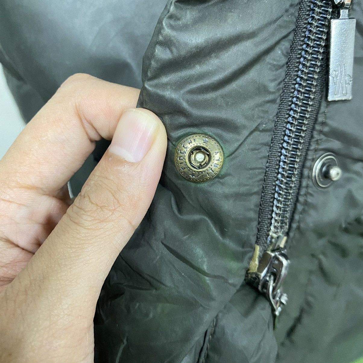 Moncler Moncler vintage black faded long jacket down puffer coat Size US S / EU 44-46 / 1 - 15 Thumbnail