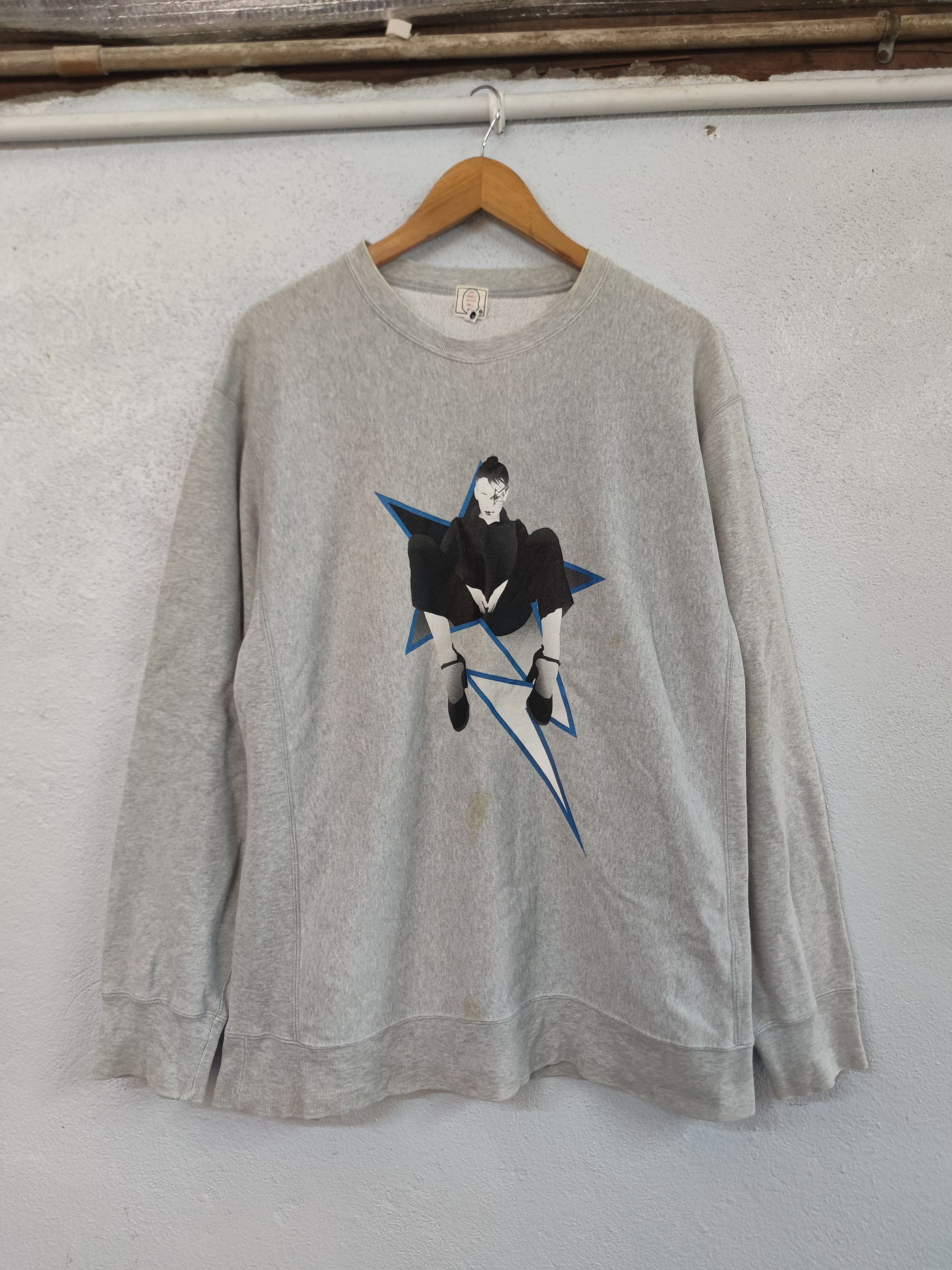 Bape Vintage 00s BAPE Bapesta Star Eyes Sweatshirt Made in Japan Size US L / EU 52-54 / 3 - 1 Thumbnail