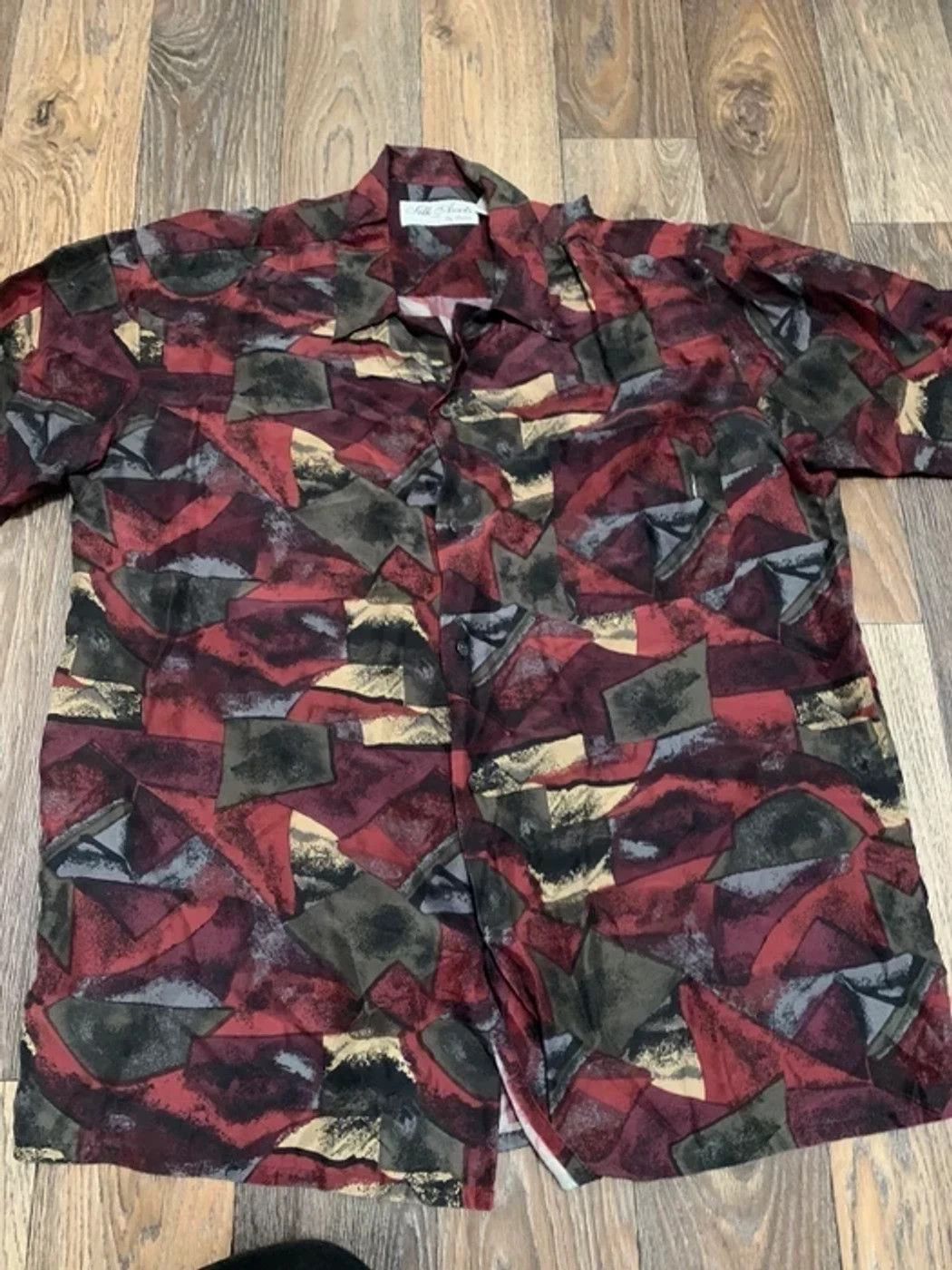 Vintage Vintage 1990s Silk Design Shirt Size US L / EU 52-54 / 3 - 1 Thumbnail
