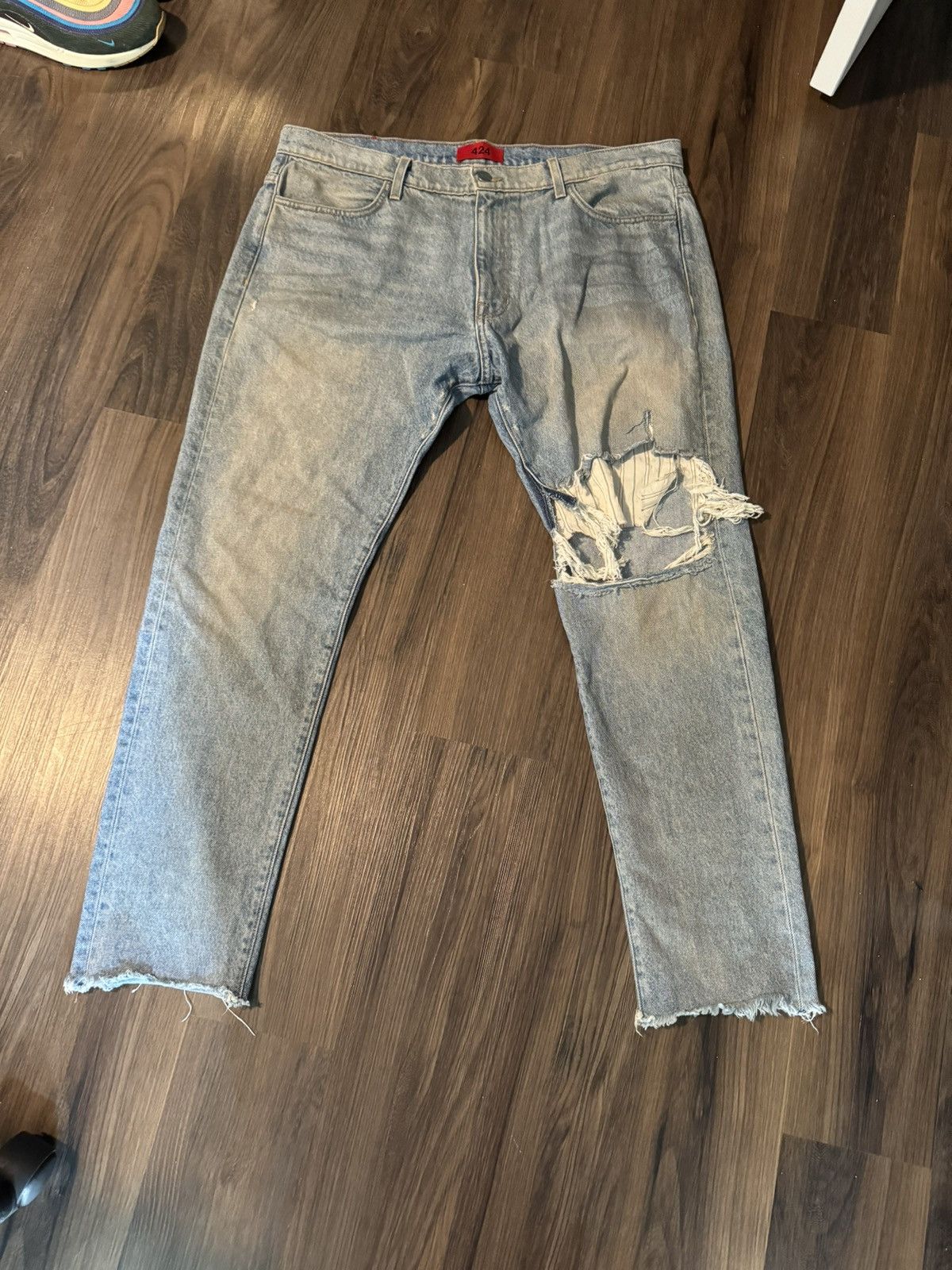 424 424 On Fairfax 2016 Distressed Jeans Denim Wash Men's 36x32 Size US 36 / EU 52 - 1 Thumbnail