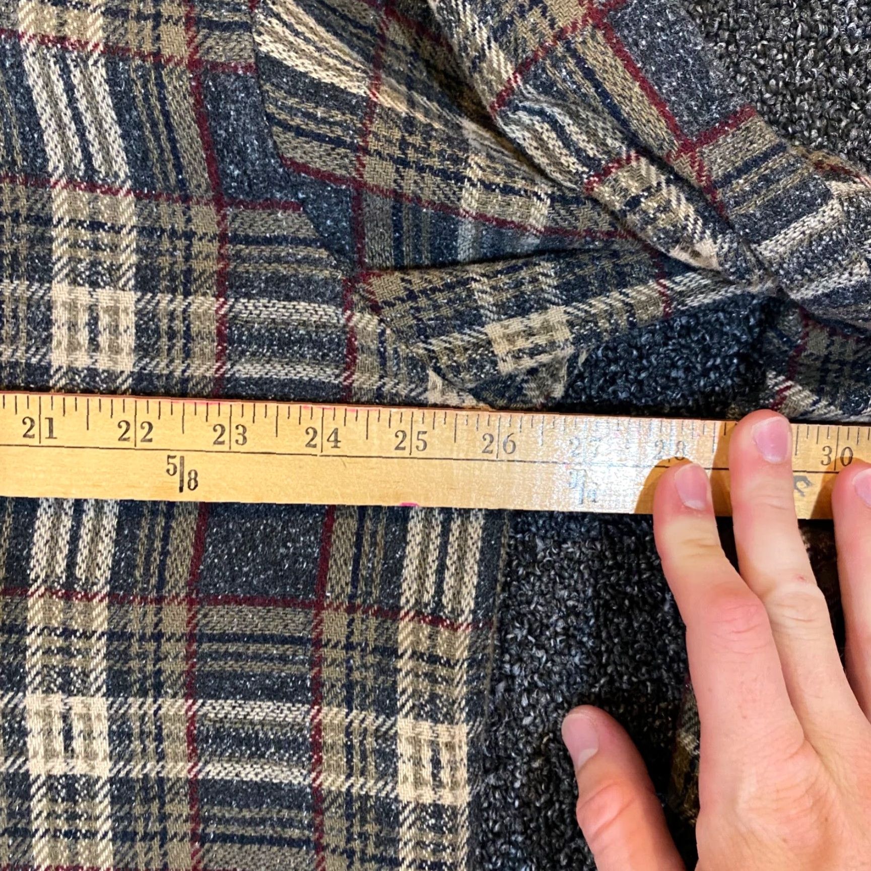 Banana Republic VINTAGE Banana Republic Cabinwear Shirt Mens Large Gray Brown Plaid Wool Blend Button-Up Size US L / EU 52-54 / 3 - 7 Thumbnail