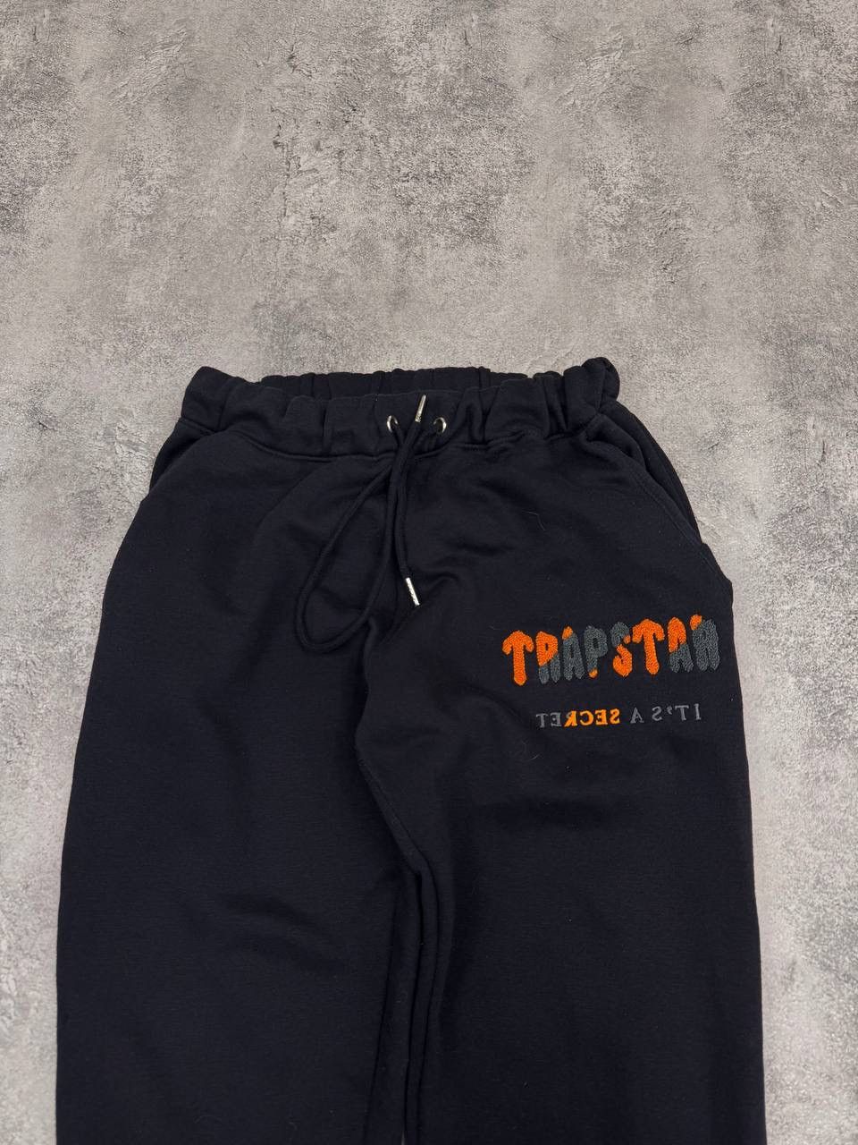 Trapstar London Trapstar Men's Tracksuit Hoodie And Joggers Navy Logo Set Size US M / EU 48-50 / 2 - 10 Thumbnail
