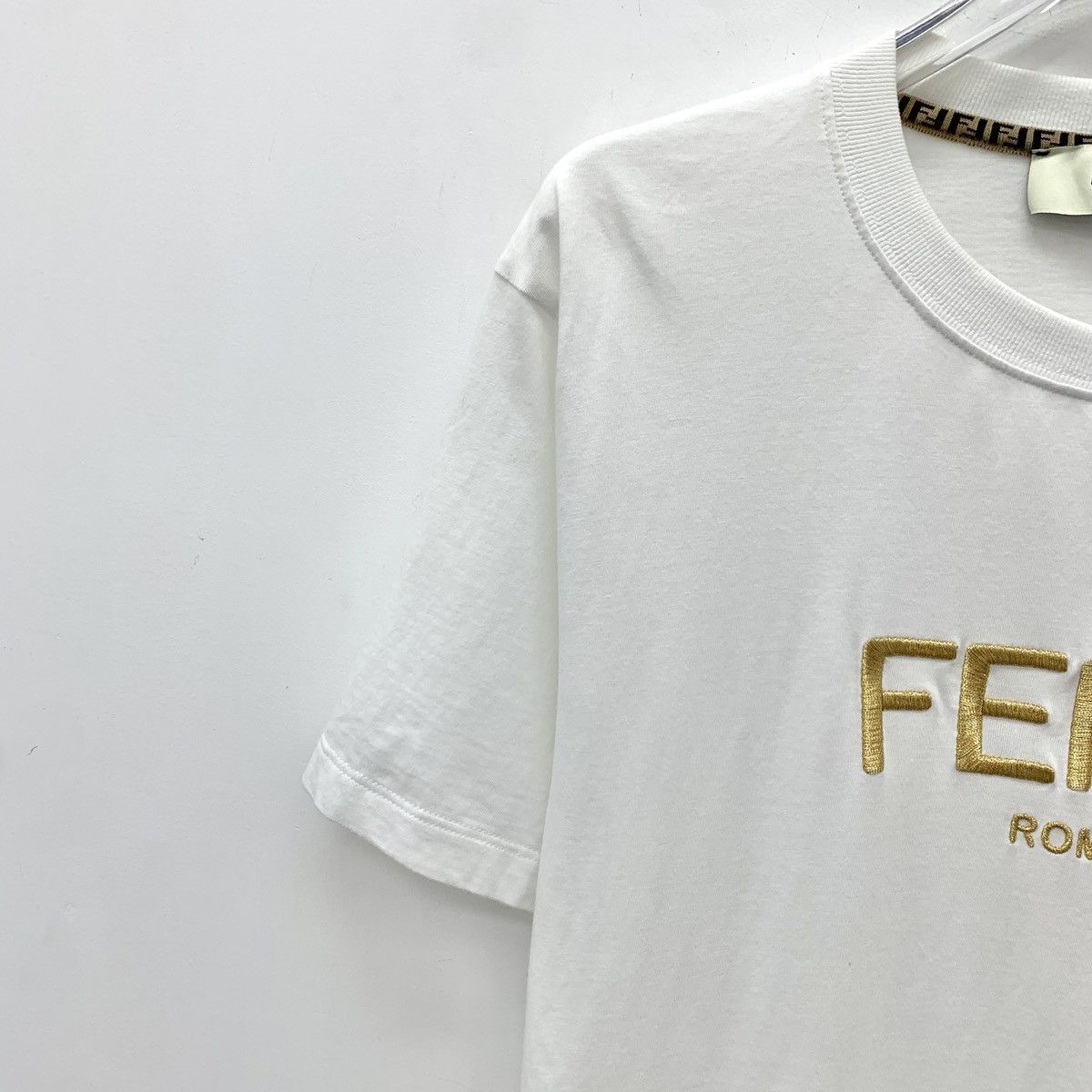 Fendi Fendi 22 Style White Logo Letter Short Sleeve T-shirt K26WX Size M / US 6-8 / IT 42-44 - 3 Thumbnail