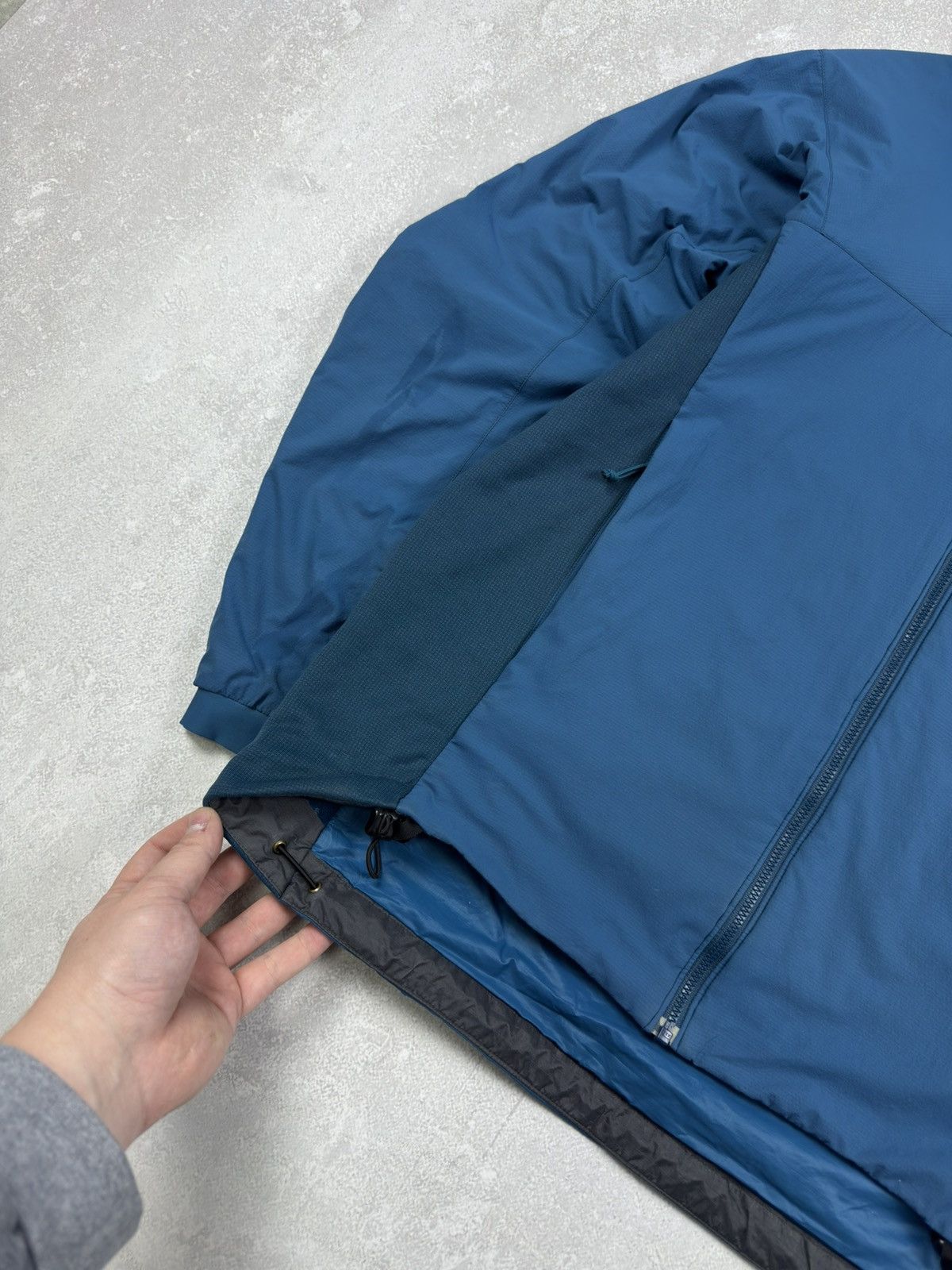 Arc'teryx Vintage Arcteryx Atom LT Light Puffer Jacket Outdoor size M Size US M / EU 48-50 / 2 - 7 Thumbnail