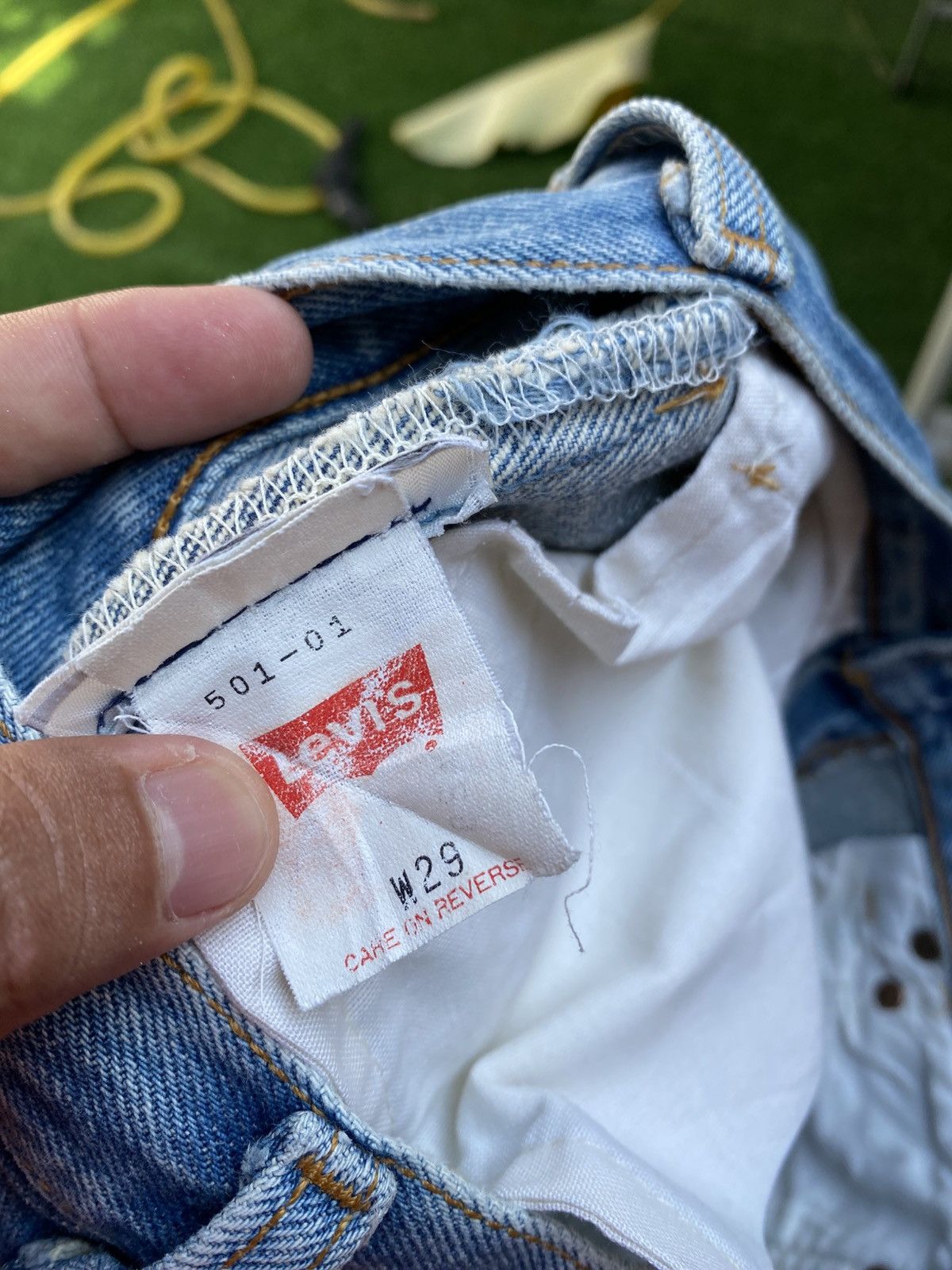Levi's × Levi's Vintage Clothing × Vintage w29x33 vintage levi's 501 made in USA faded Size US 29 - 6 Thumbnail