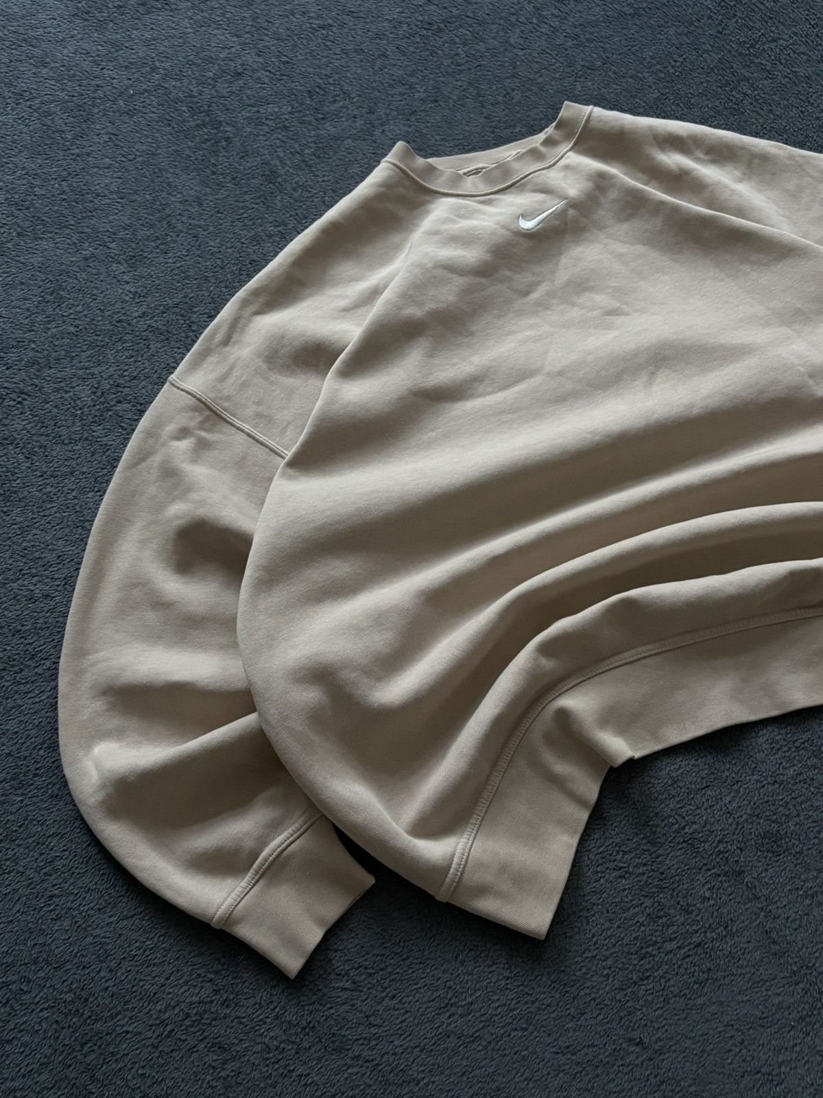 Nike 00s Nike Vintage Oversized Sweatshirt Boxy Fit Centre Swoosh Size US S / EU 44-46 / 1 - 2 Thumbnail