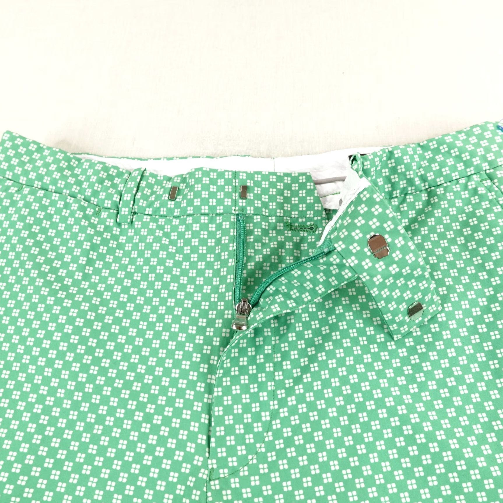 RLX Ralph Lauren RLX Ralph Lauren Shorts Mens 34 Geometric Chino 9" Inseam Green Tailored Fit Casual Stretch Pocketed RLX Golf Brand Mens Size US 32 / EU 48 - 4 Thumbnail