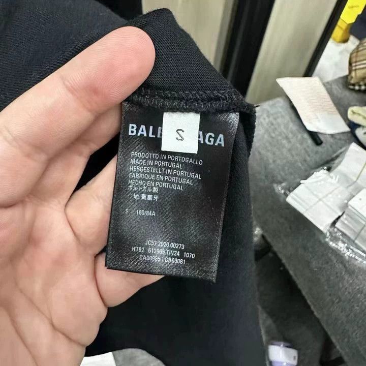Balenciaga Balenciaga Crew short sleeve Size US S / EU 44-46 / 1 - 4 Thumbnail