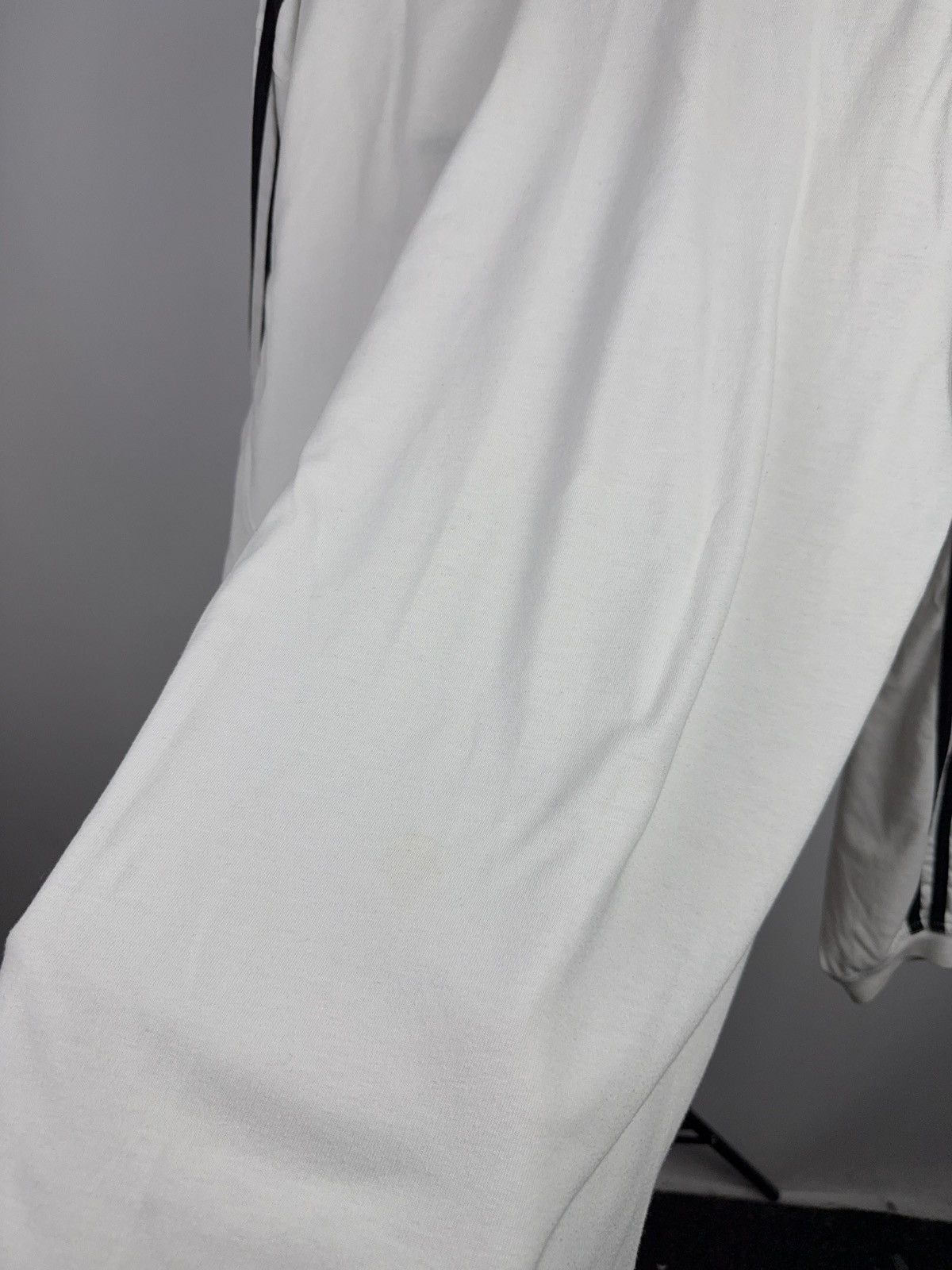 Adidas Vintage Retro 90s Adidas Originals 3-Stripes Long Sleeve Tee Size US L / EU 52-54 / 3 - 14 Thumbnail