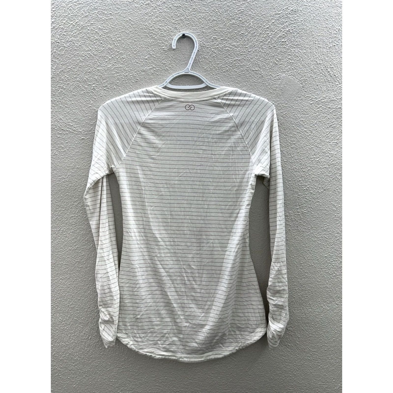 Vintage Calia by Carrie Underwood Top Womens Size XS White Pink Striped Long Sleeve Size XS / US 0-2 / IT 36-38 - 6 Thumbnail