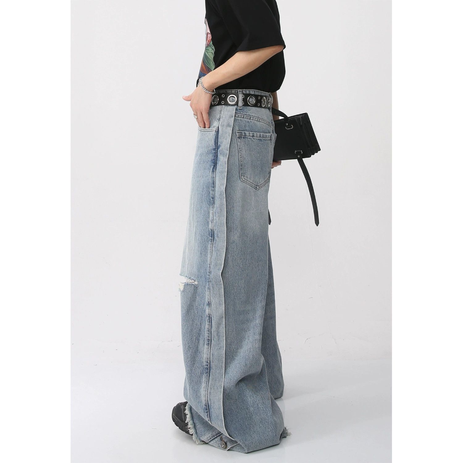 Vintage Japanese retro casual loose ripped jeans Size US 32 / EU 48 - 2 Thumbnail