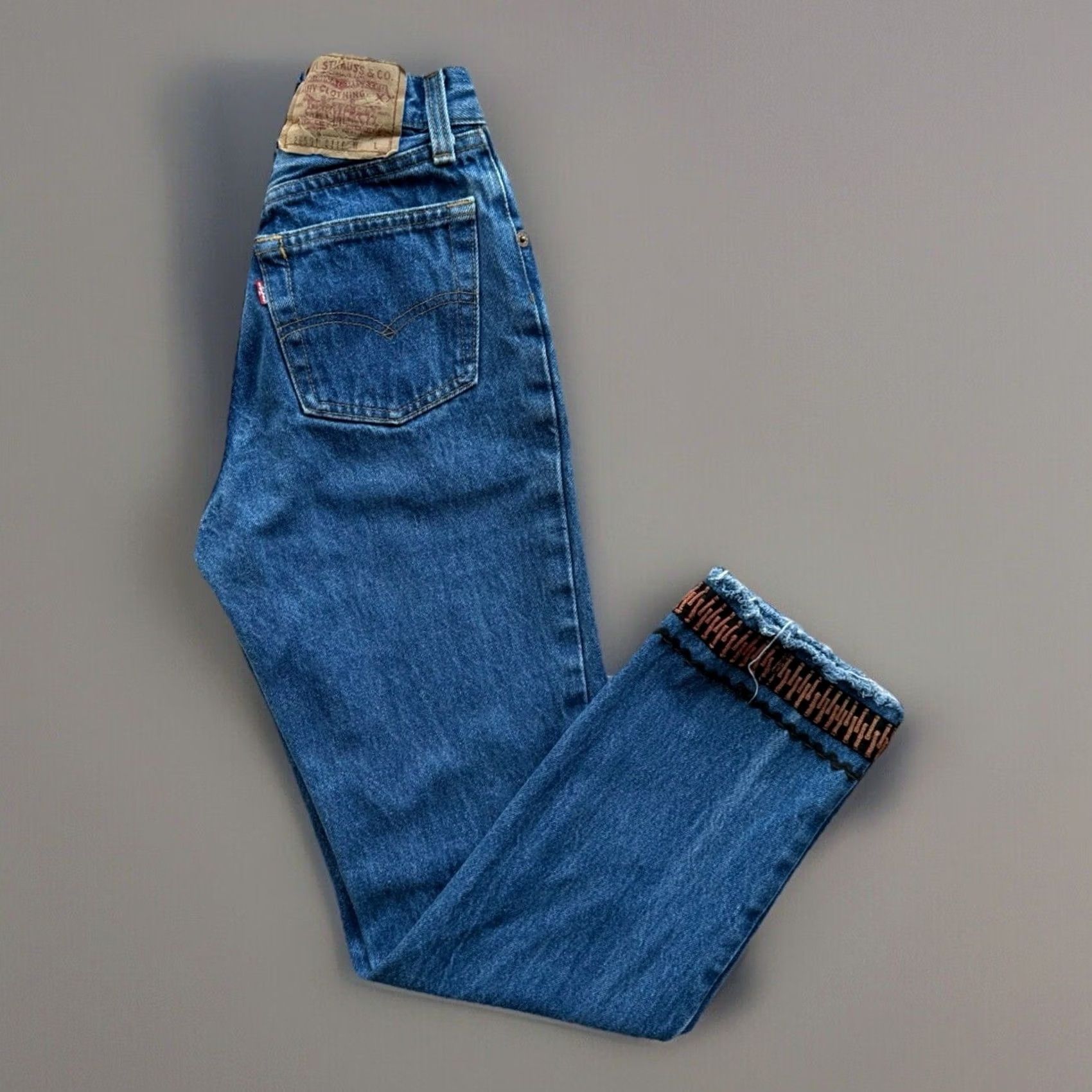 Levi's VINTAGE Levi's 501 Jeans 22 Blue Made In USA 80s Straight Denim Workwear Mens Womens Size 40" / US 18 - 2 Thumbnail