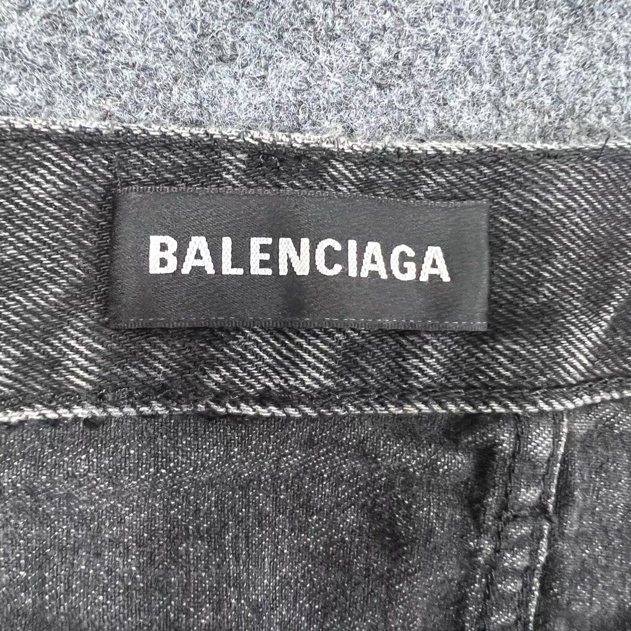 Balenciaga Balenciaga Denim Shorts K28 Size US 32 / EU 48 - 4 Thumbnail