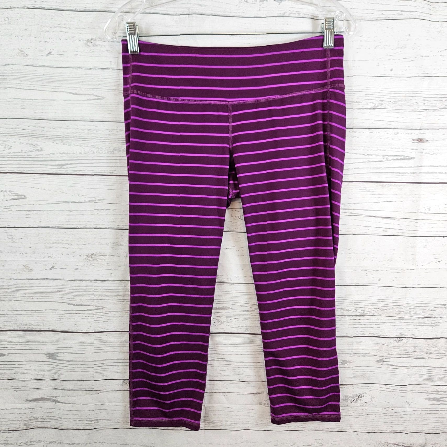 Athleta Athleta Womens Leggings Sz Medium Cropped Purple Striped Size 32" / US 10 / IT 46 - 2 Thumbnail