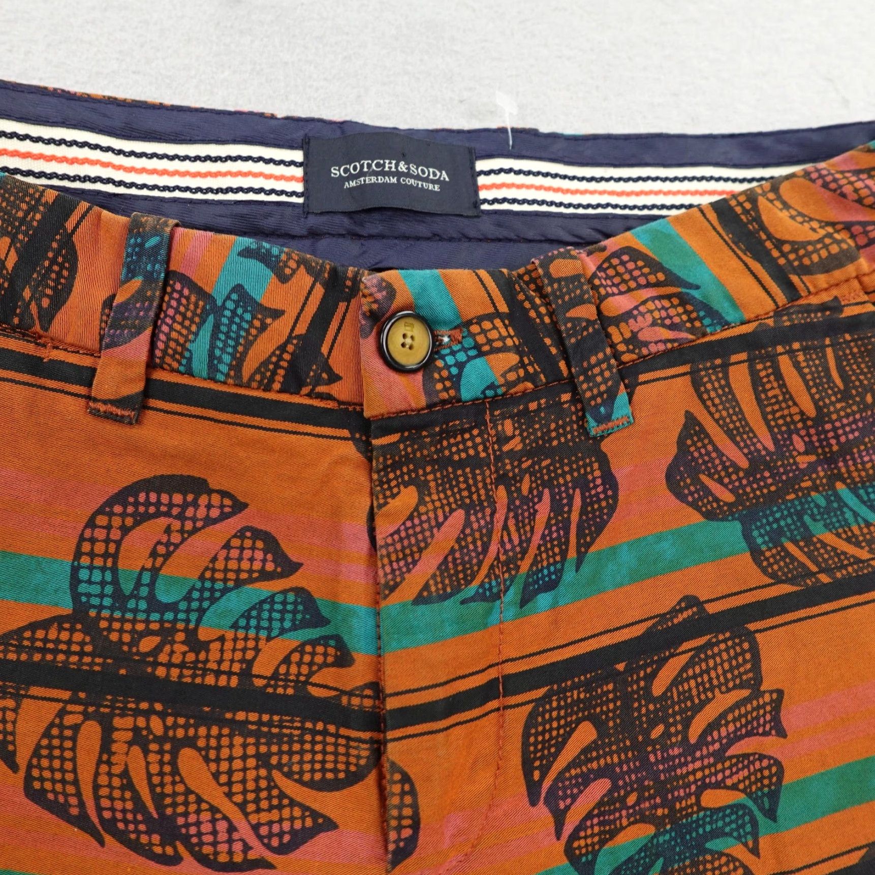 Scotch & Soda SCOTCH & SODA Shorts Mens 28 Chino Casual Summer Orange Green Leaf Print Stripes Inseam 8in Flat Front Pocketed Mens Size US 28 / EU 44 - 2 Thumbnail