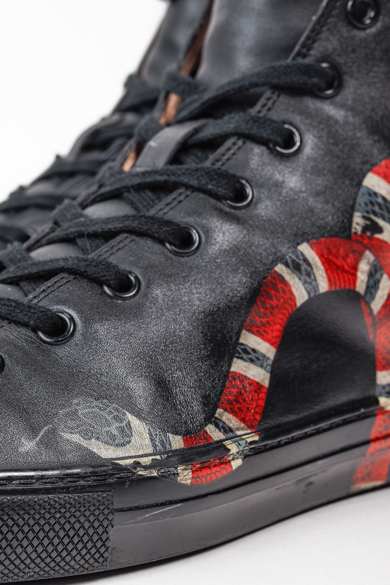 Gucci Gucci Black Leather Kingsnake High Top Sneakers Size US 8.5 / EU 41-42 - 7 Thumbnail
