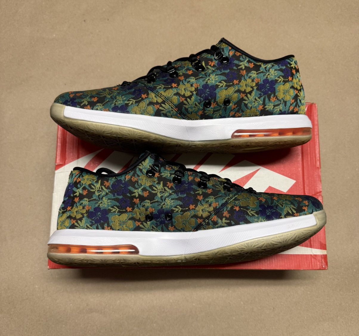 Nike Nike KD 6 EXT QS Floral Kevin Durant men’s sz 14 Basketball Size US 14 / EU 47 - 2 Thumbnail