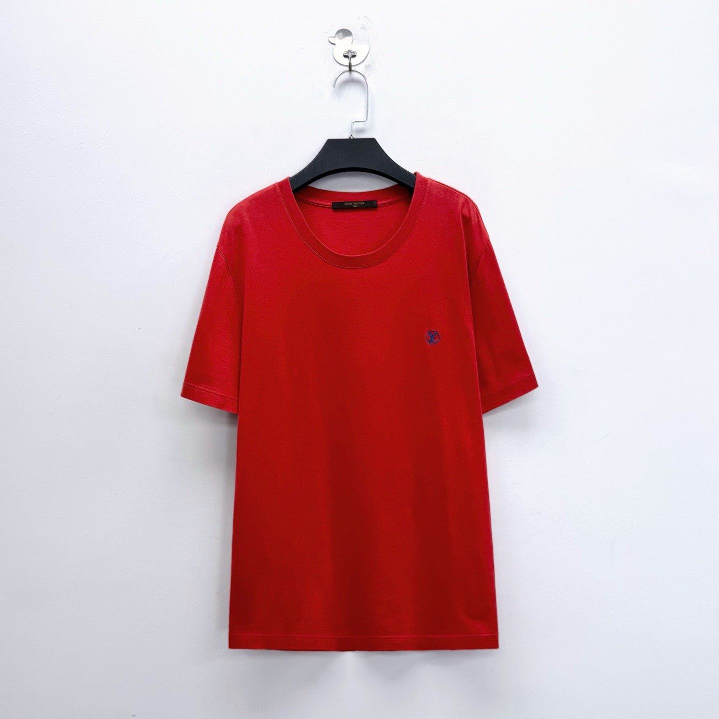 Louis Vuitton Louis Vuitton Red Embroidered Logo Short Sleeve Size US XL / EU 56 / 4 - 1 Thumbnail