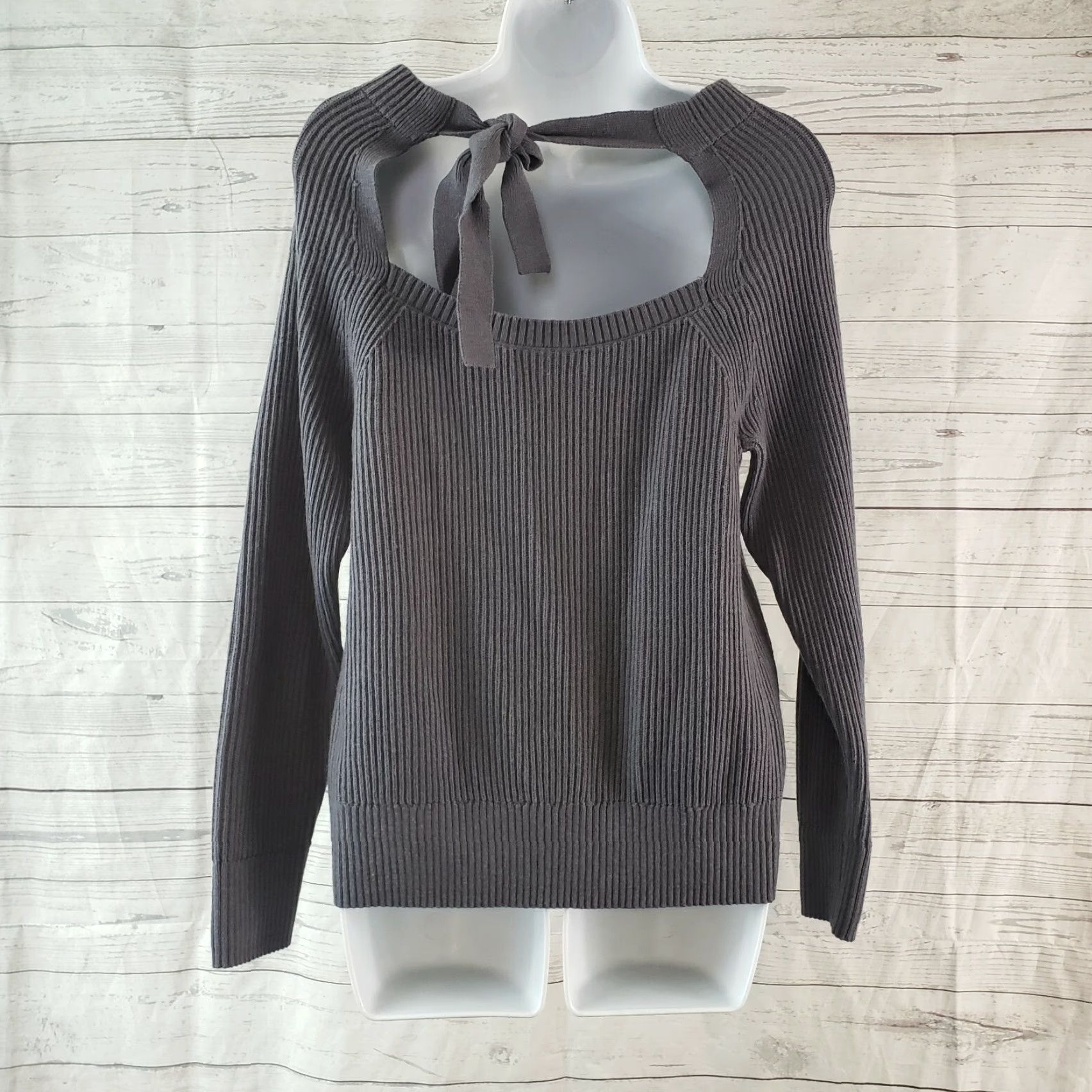 Banana Republic Banana Republic Womens Ribbed Tie Back Sweater L Gray Wool Blend Pullover Knit Long Sleeve Ladies Size L Mens/Womens? Size L / US 10 / IT 46 - 4 Thumbnail