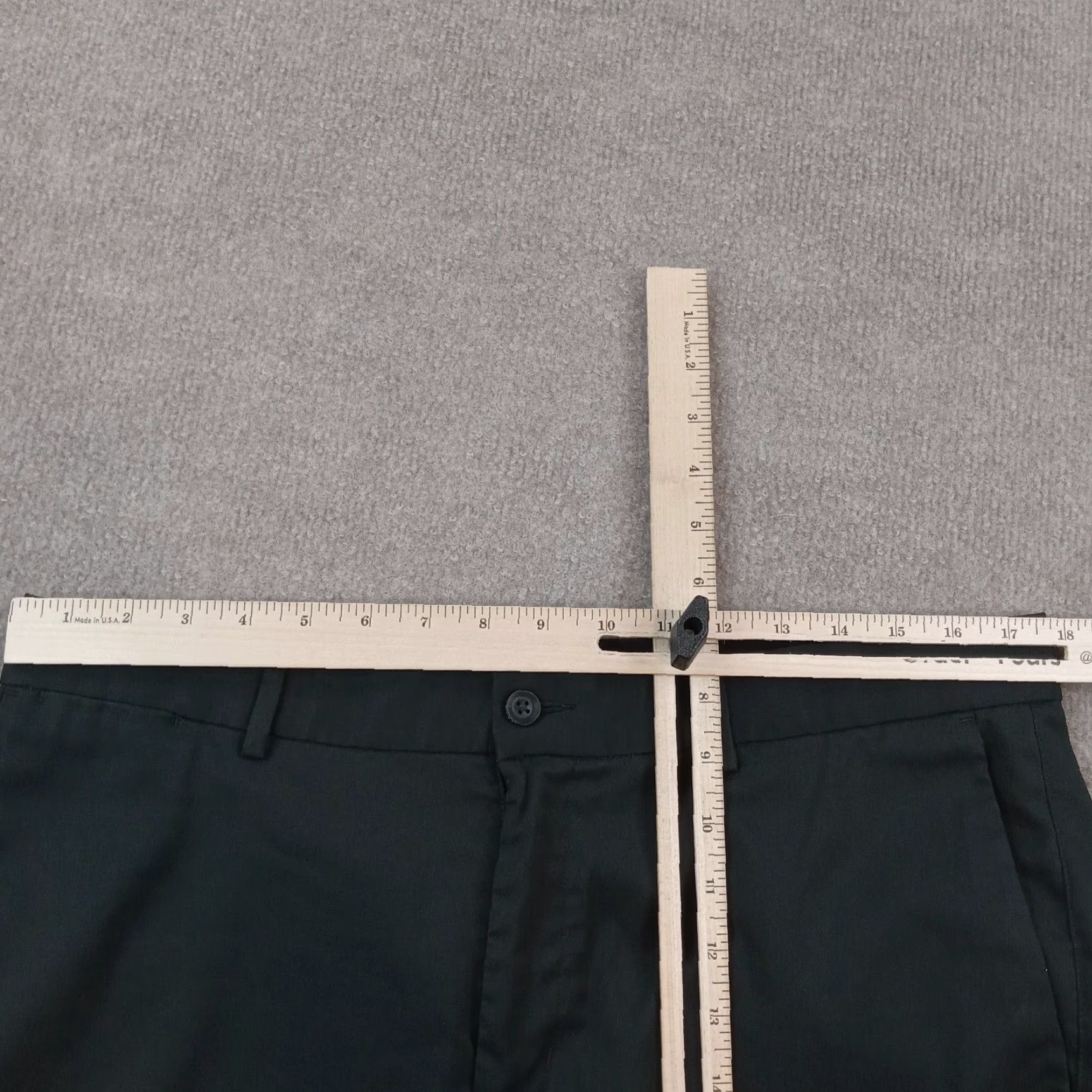 Nike Nike Mens Golf Pants Extra Large 34x34 Black Straight Leg Standard Fit Dri Fit Stretch Size US 34 / EU 50 - 4 Thumbnail