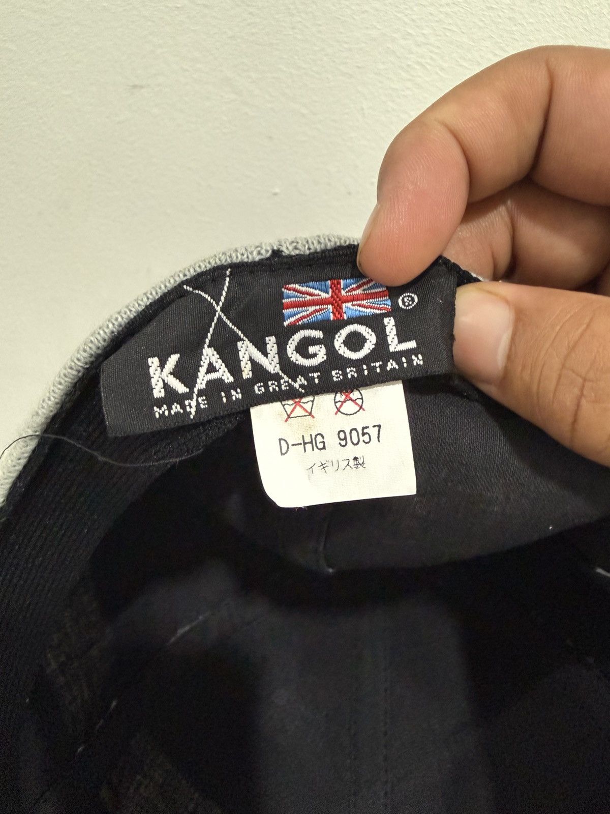 Kangol Vintage Kangol Stripe Dart Hat Size 57-62cm Size ONE SIZE - 6 Thumbnail