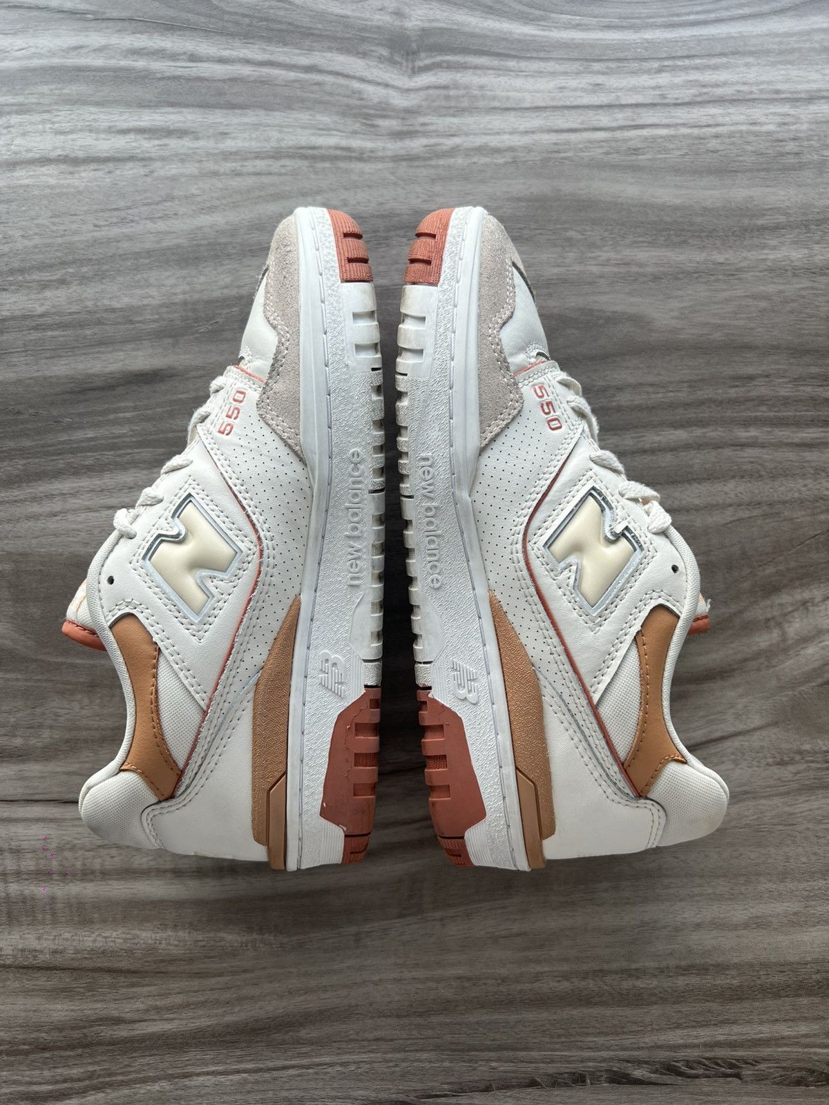New Balance Size 7 Women’s- New Balance 550 Au Lait Cream Orange Size US 7 / IT 37 - 2 Thumbnail