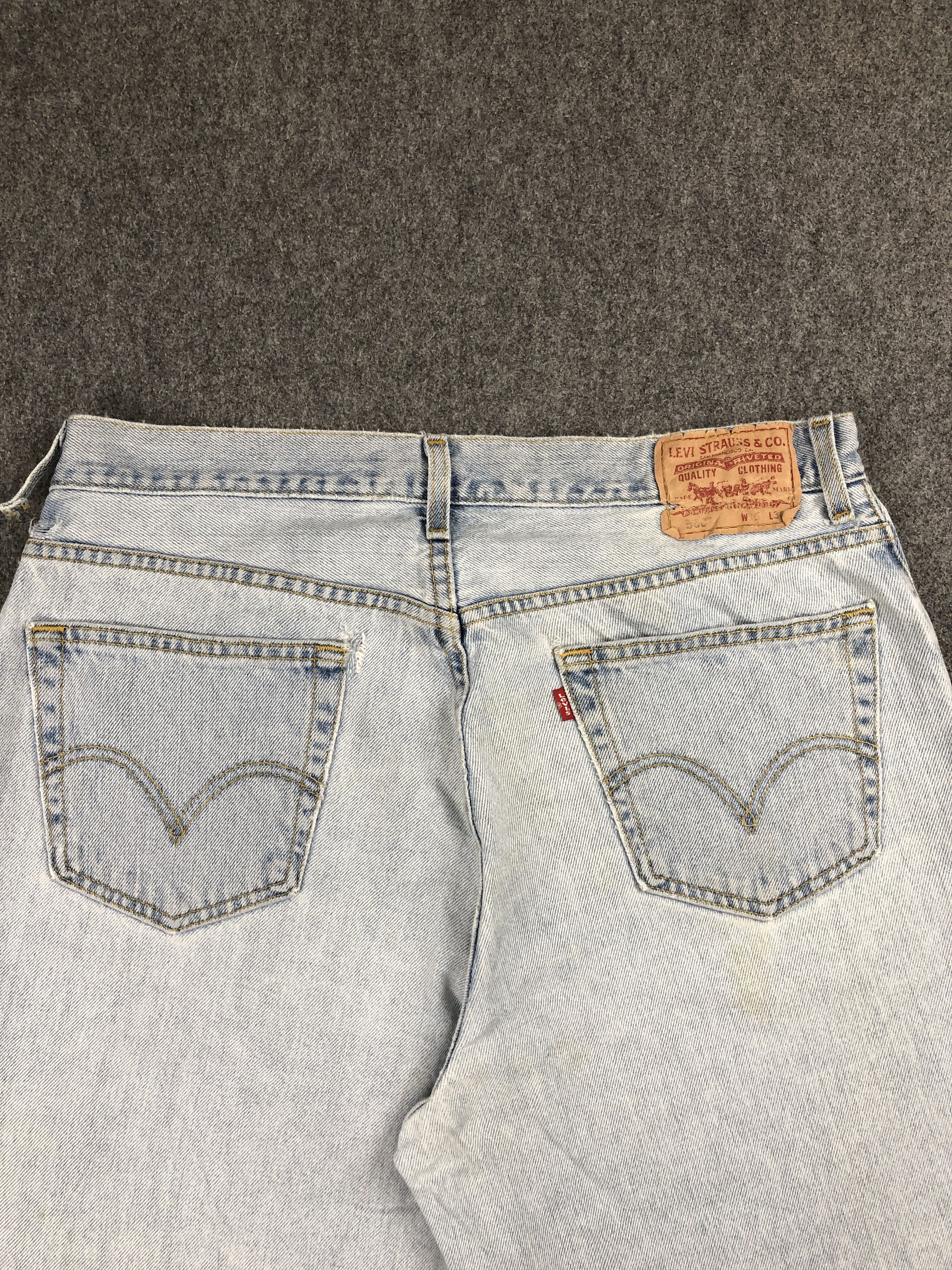 Levi's × Vintage Vintage Levis 560 Comfort Fit Light Washed Jeans DP2265 Size US 34 / EU 50 - 4 Thumbnail