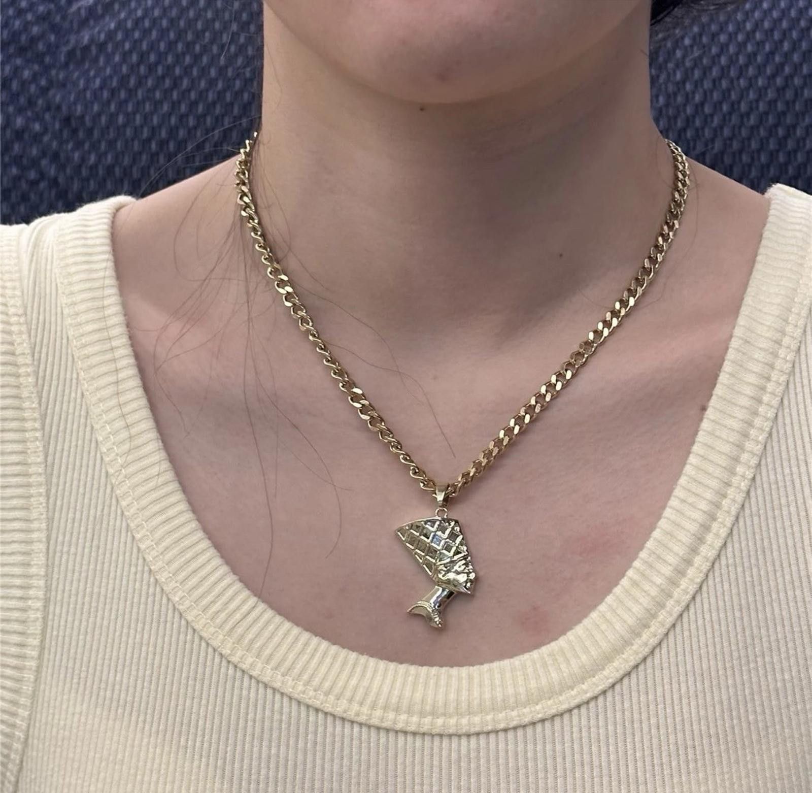 The Unbranded Brand Egyptian Queen Nefertiti Necklace 14k Gold Platted Nefertiti Size ONE SIZE - 3 Thumbnail