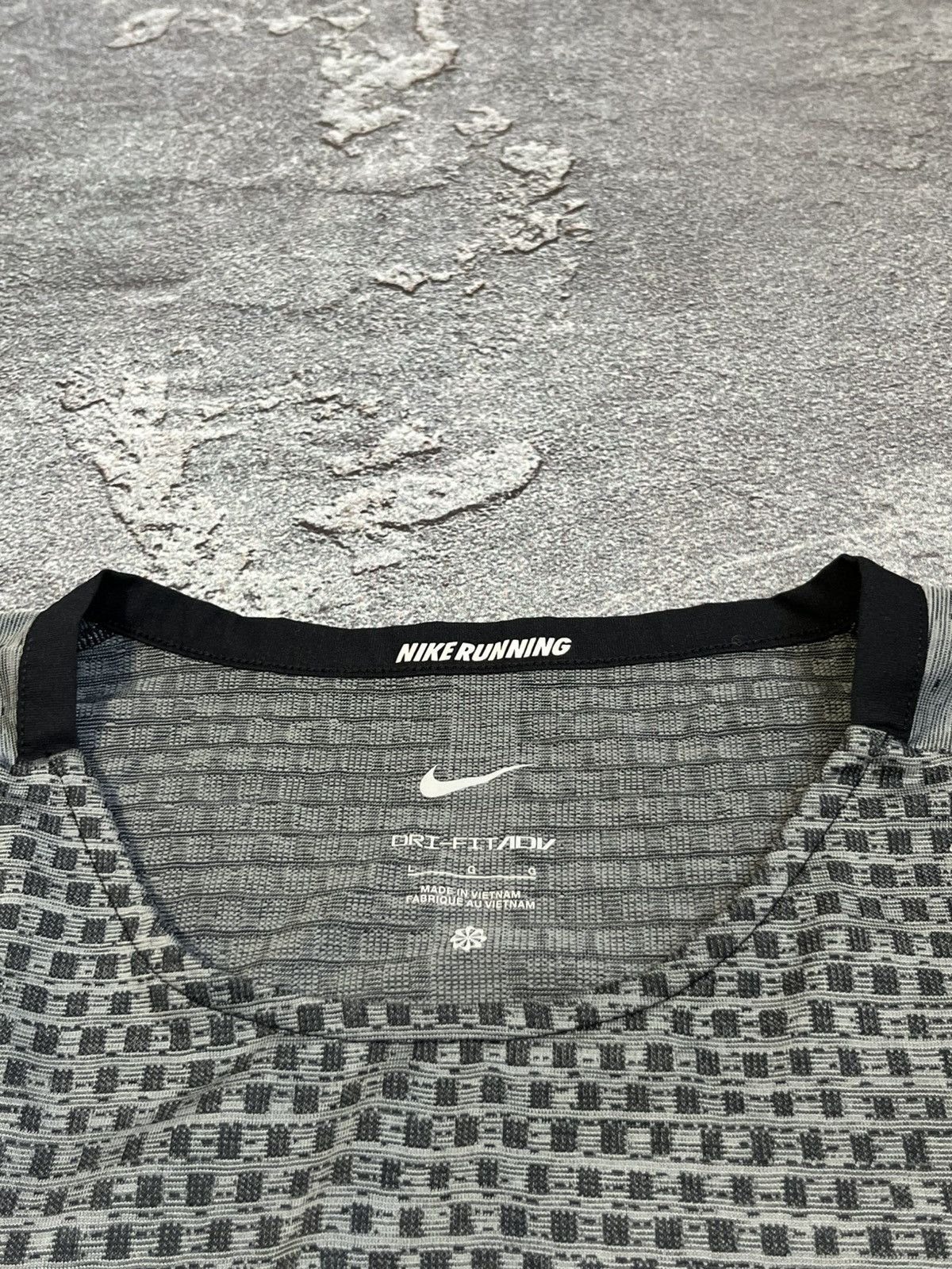 Nike Nike Dri-Fit Running ADV T-Shirts Size US L / EU 52-54 / 3 - 6 Thumbnail