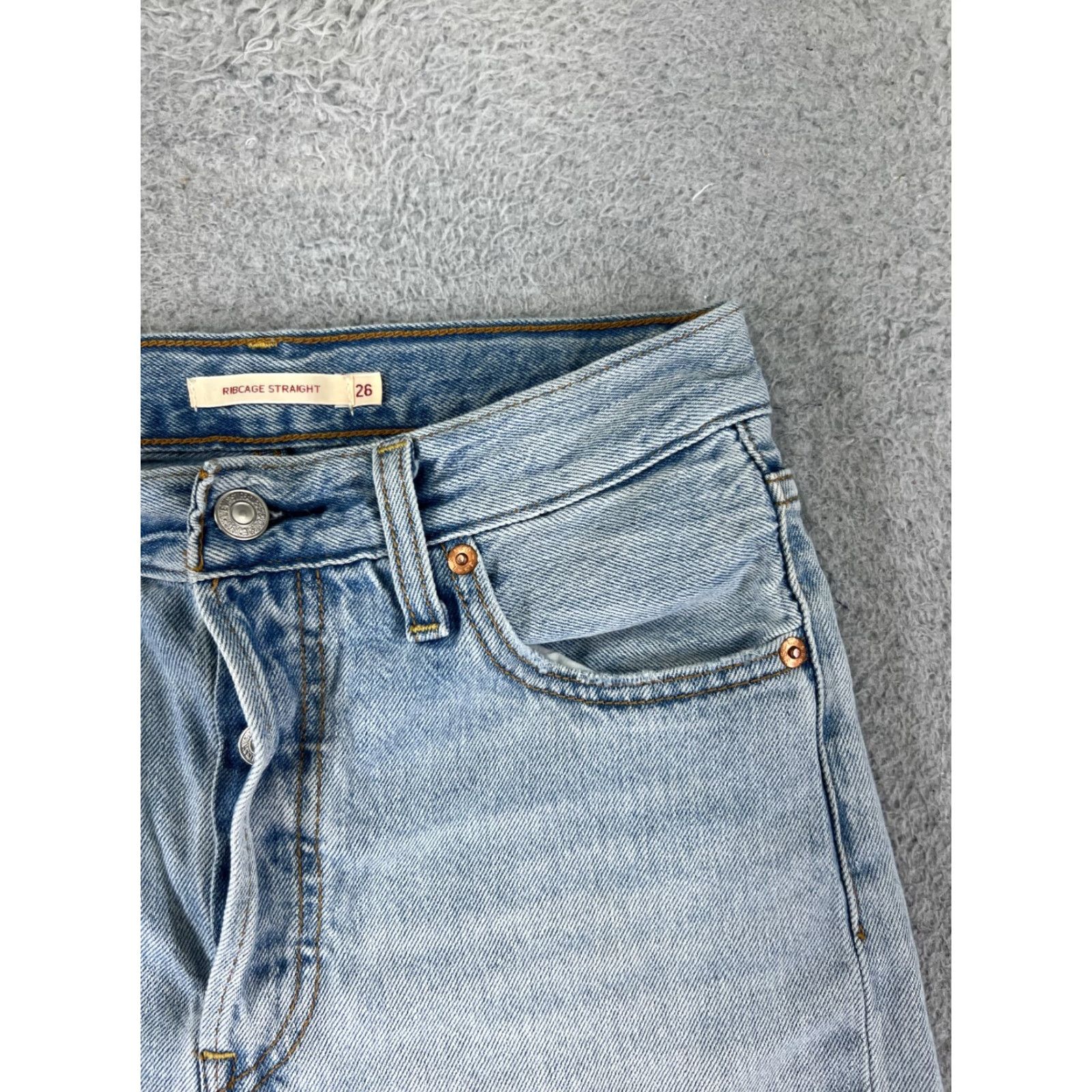 Levi's Levis Shorts Womens 26 Blue Denim Jean Cutoff Premium Light Wash 3 in Inseam 5-Pocket Stretch Casual Fall Summer Womens Size 26" / US 2 / IT 38 - 5 Thumbnail