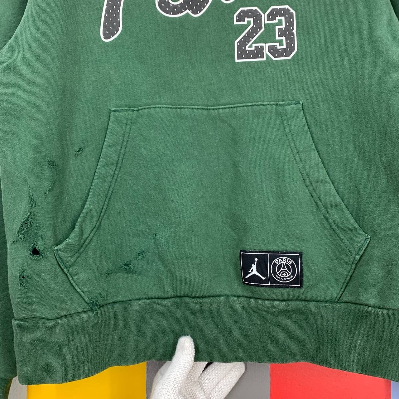 Jordan Brand AIR JORDAN Thrashed Hoodie Pullover #2295/24 Size US M / EU 48-50 / 2 - 3 Thumbnail