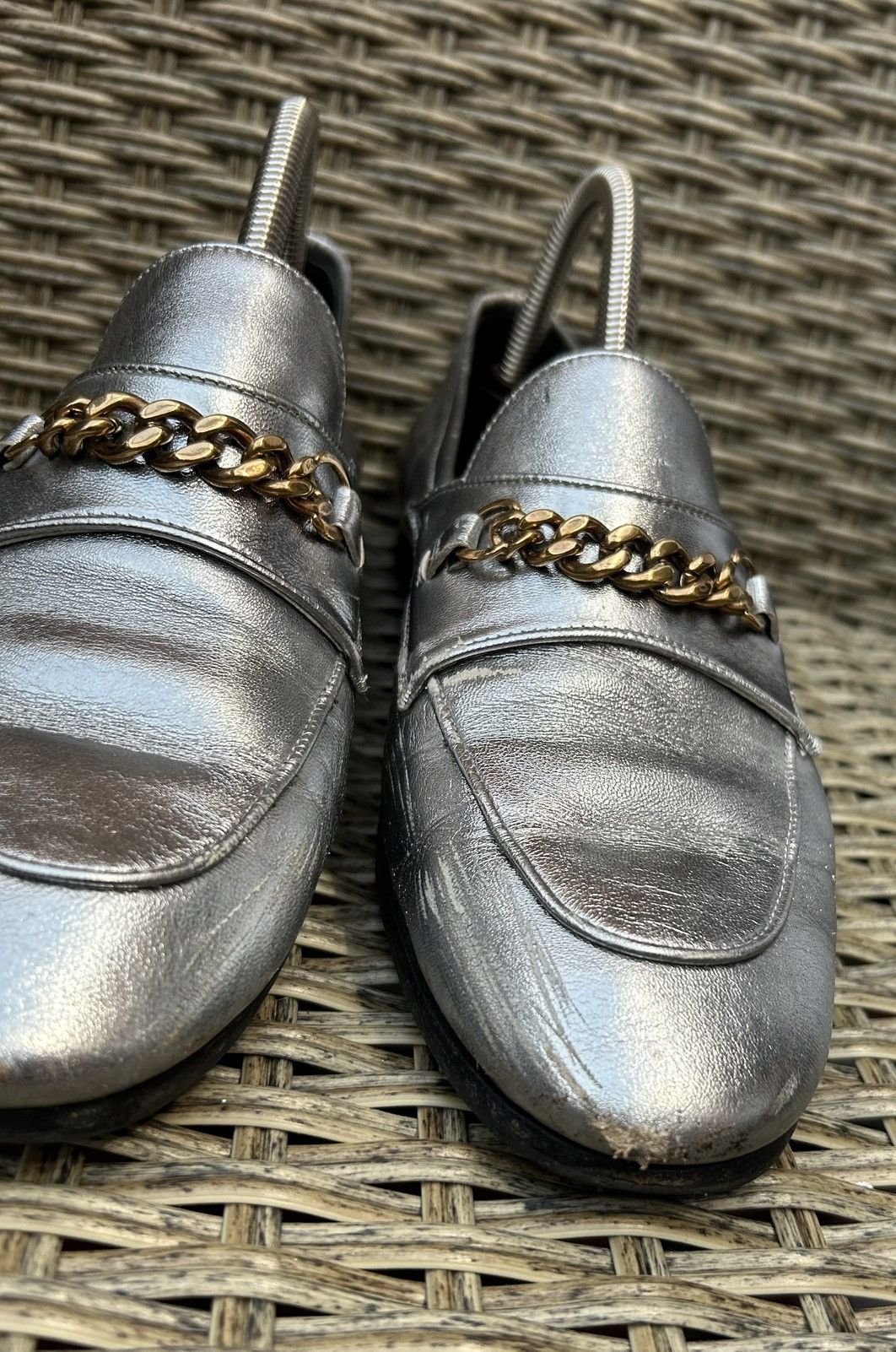 Tom Ford × Vintage Vintage Tom Ford Silver Leather Chain Loafer Flats MUCH WORN Size US 9 / IT 39 - 14 Thumbnail