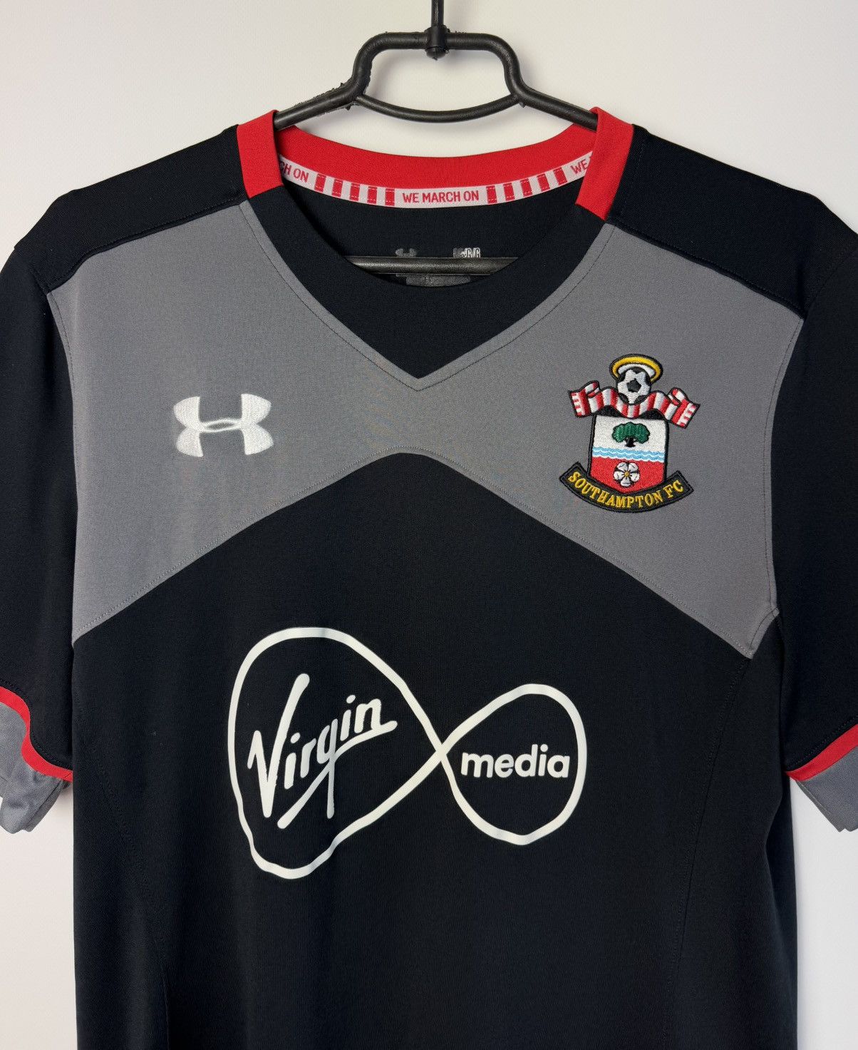Under Armour Southampton 2016 2017 Away Shirt Soccer Jersey Under Armour Size US L / EU 52-54 / 3 - 3 Thumbnail