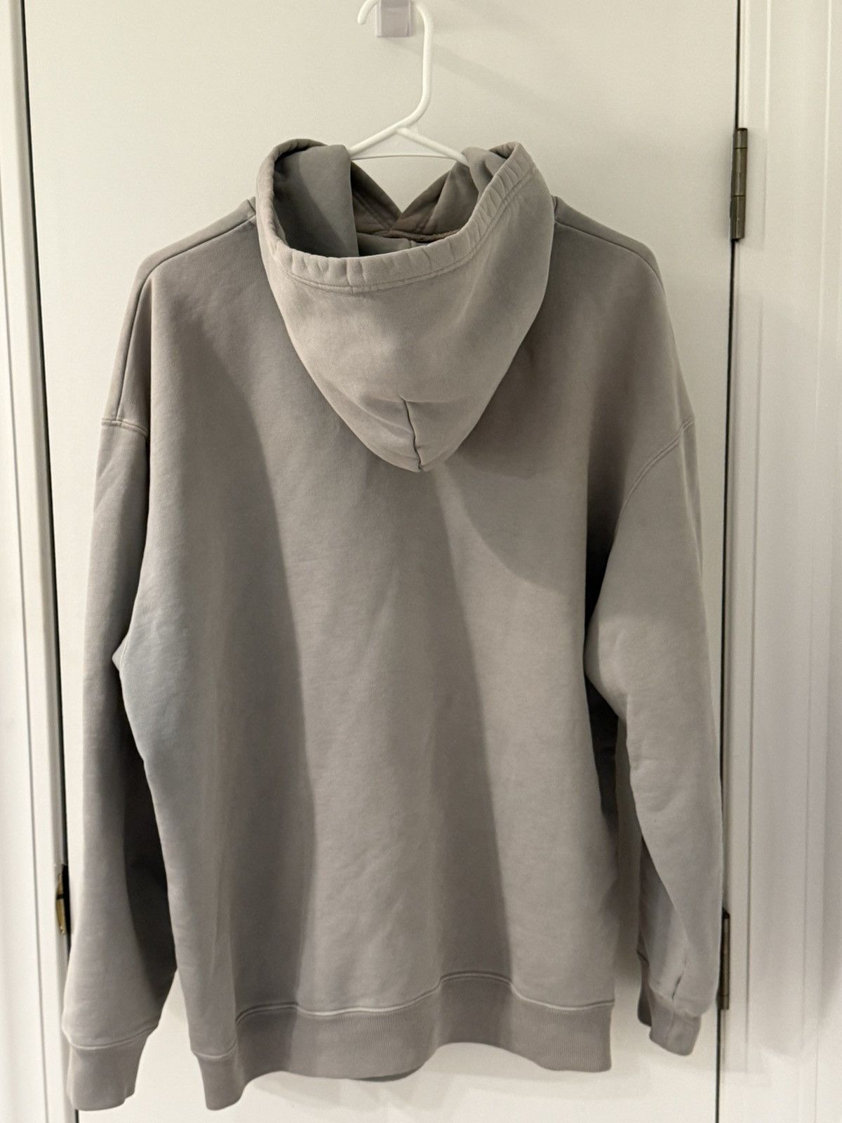 Balenciaga Balenciaga 2022 V-Neck Hoodie Size US S / EU 44-46 / 1 - 2 Thumbnail