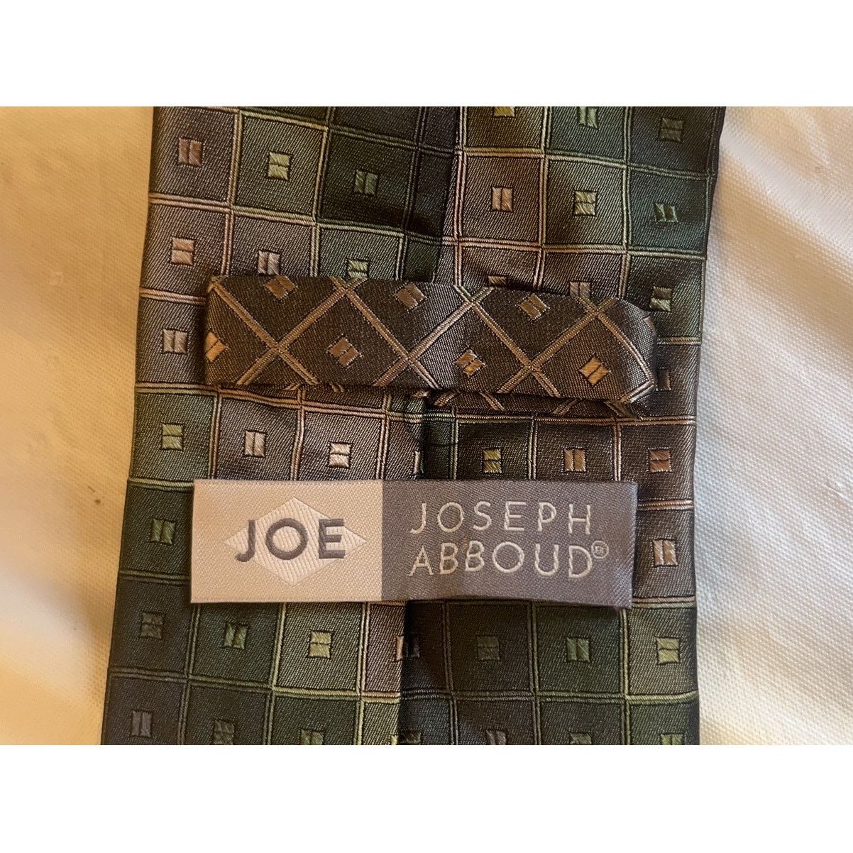 Joseph Abboud Joe Joseph Abboud Geometric Patterned Silk Necktie Size ONE SIZE - 9 Thumbnail