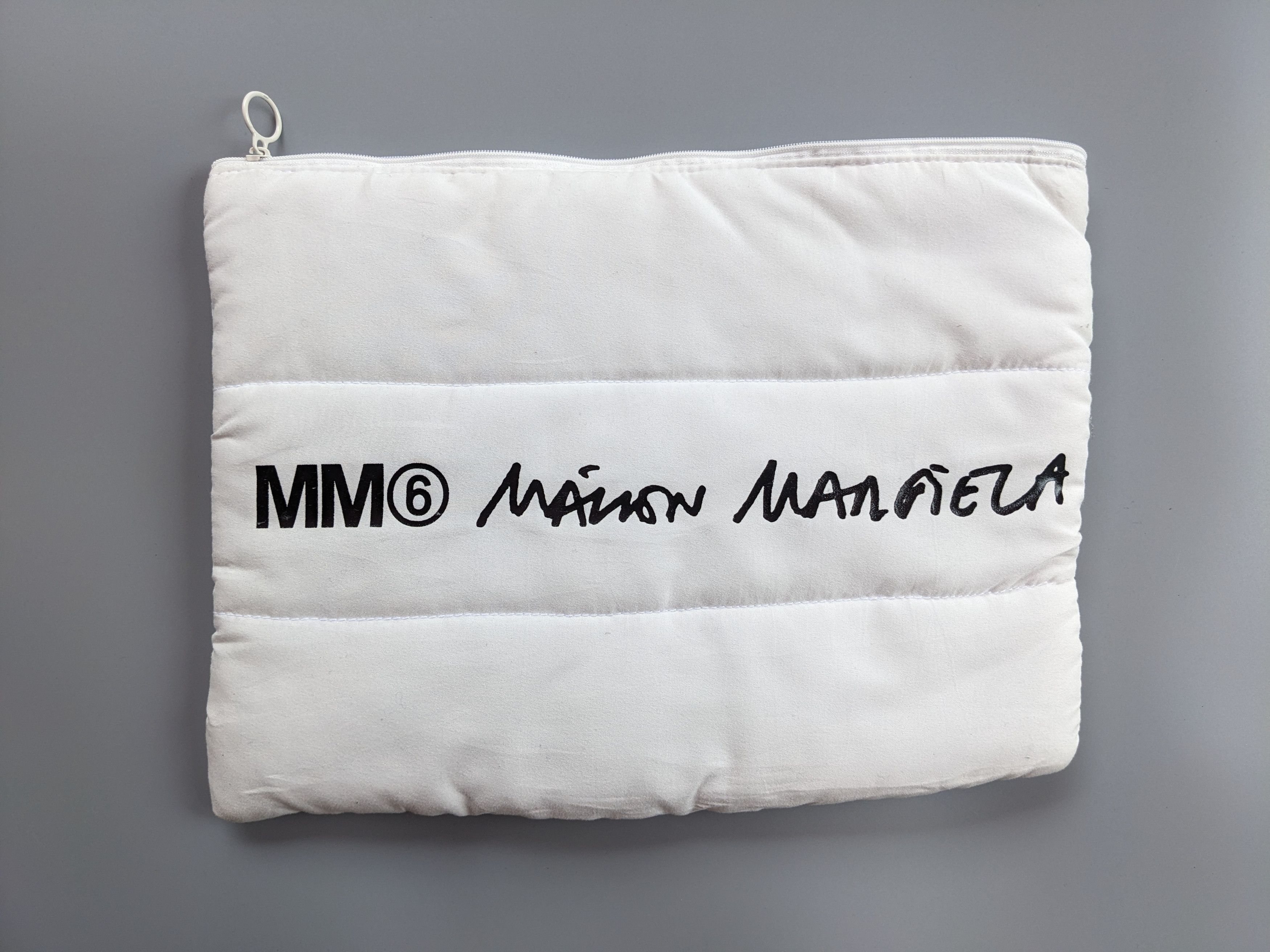 MM6 MM6 Maison Margiela puffy clutch bag Size ONE SIZE - 1 Thumbnail